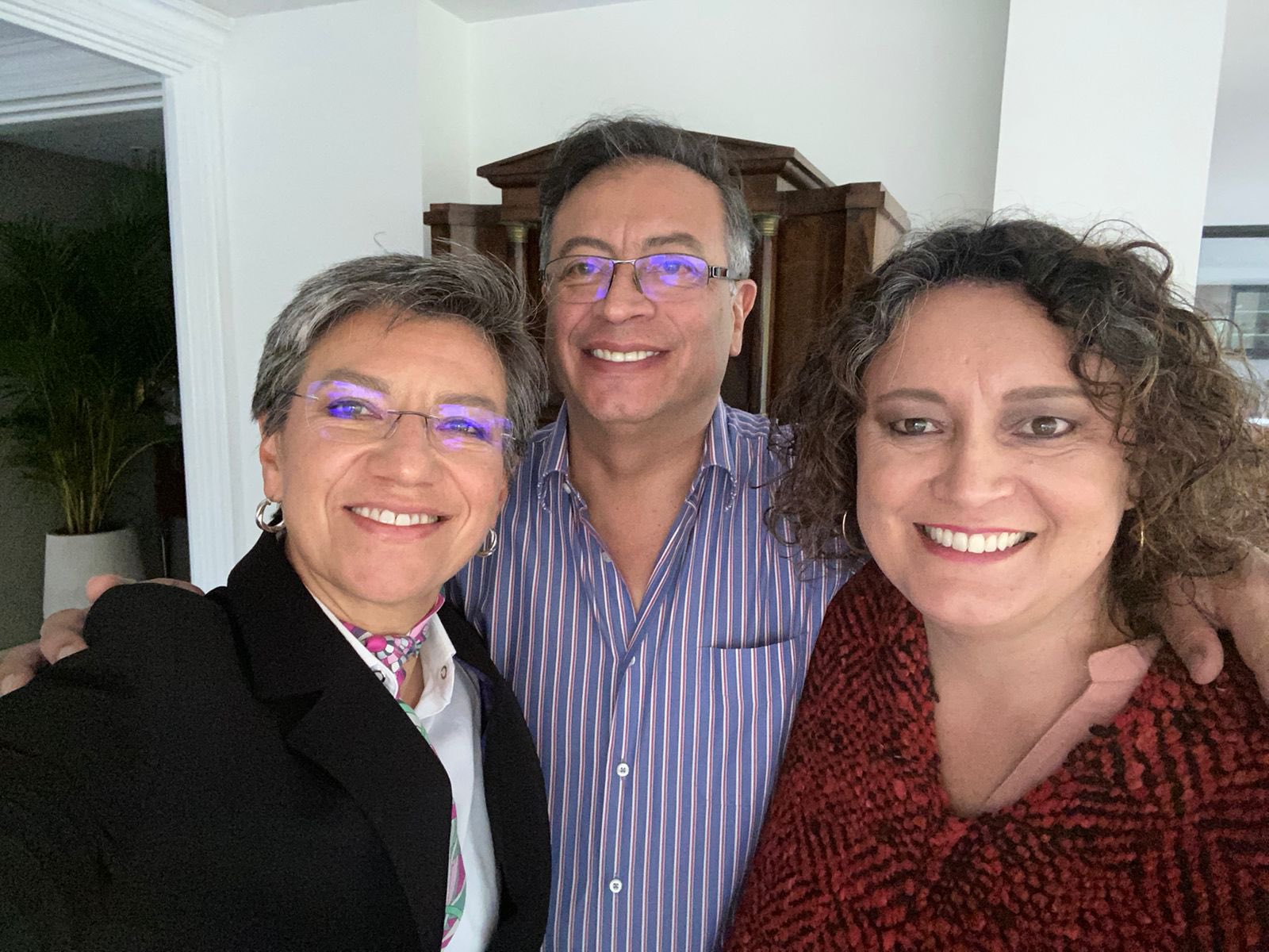 Presidente electo Gustavo Petro se reunió con la alcaldesa Claudia López y la senadora Angélica Lozano / Twitter
