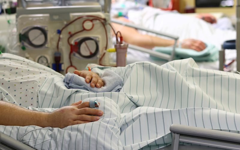 Las autoridades hospitalarias alemanas avisan que las unidades de cuidados intensivos esán llegando al límite (Reuters)