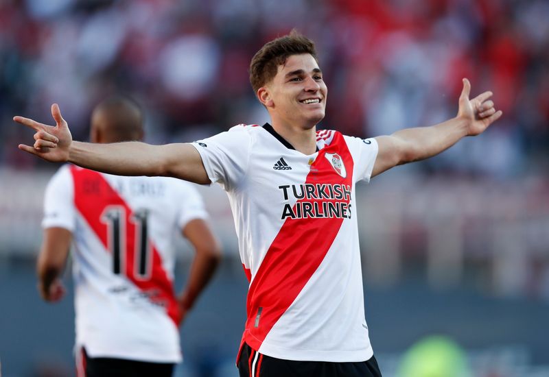 River Plate con Adidas el mejor contrato del argentino - Infobae