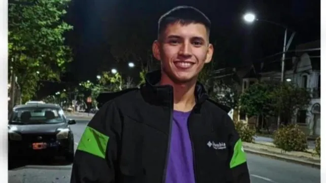 Un polic&iacute;a que escoltaba un traslado de &oacute;rganos muri&oacute; tras chocar su moto contra un auto en Rosario