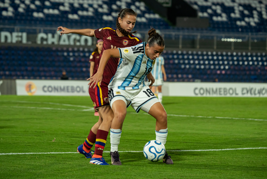 Hist&oacute;rico: la selecci&oacute;n argentina femenina venci&oacute; 1-0 a Venezuela, avanz&oacute; a la final del Sudamericano Sub 17 y jugar&aacute; el Mundial