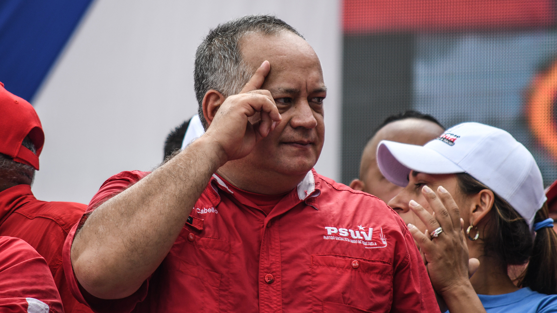 Las brutales amenazas y promesas incumplibles del régimen de Nicolás Maduro para que los venezolanos vayan a votar