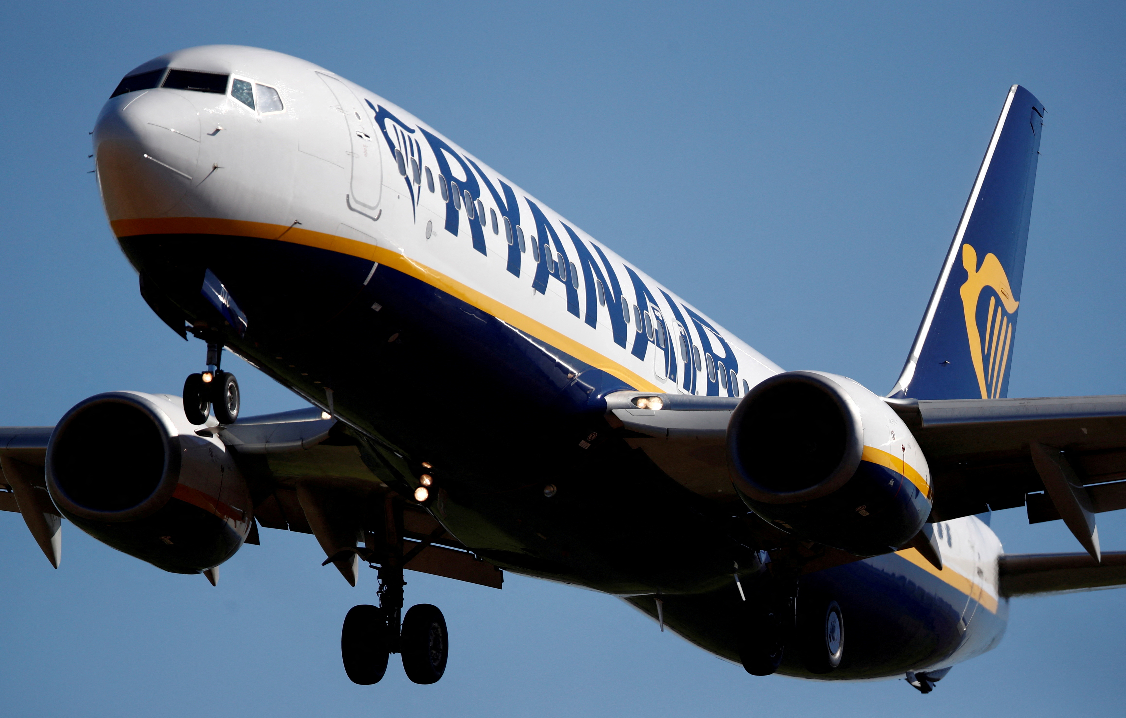Un avión de la europea Ryanair (REUTERS/Christian Hartmann)
