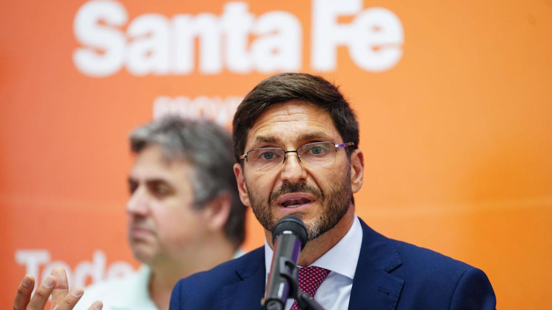 Maximiliano Pullaro, gobernador de Santa Fe: "Si Manuel Adorni fuera funcionario m&iacute;o, no estar&iacute;a desde hace rato en su cargo"