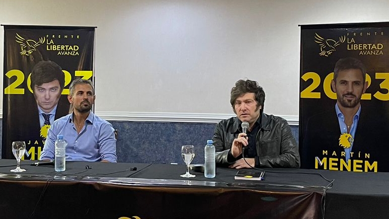 Javier Milei reforzó la campaña de Martín Menem sobre el cierre de la campaña. Vienen trabajando juntos desde las elecciones legislativas de 2021.