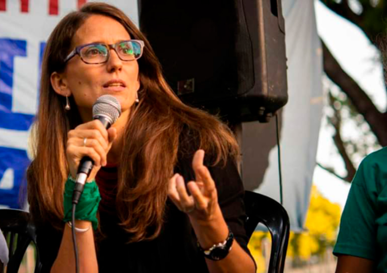 Elizabeth Gómez Alcorta es ministra de las Mujeres, Géneros y Diversidad, abogada de derechos humanos y docente de la UBA.
