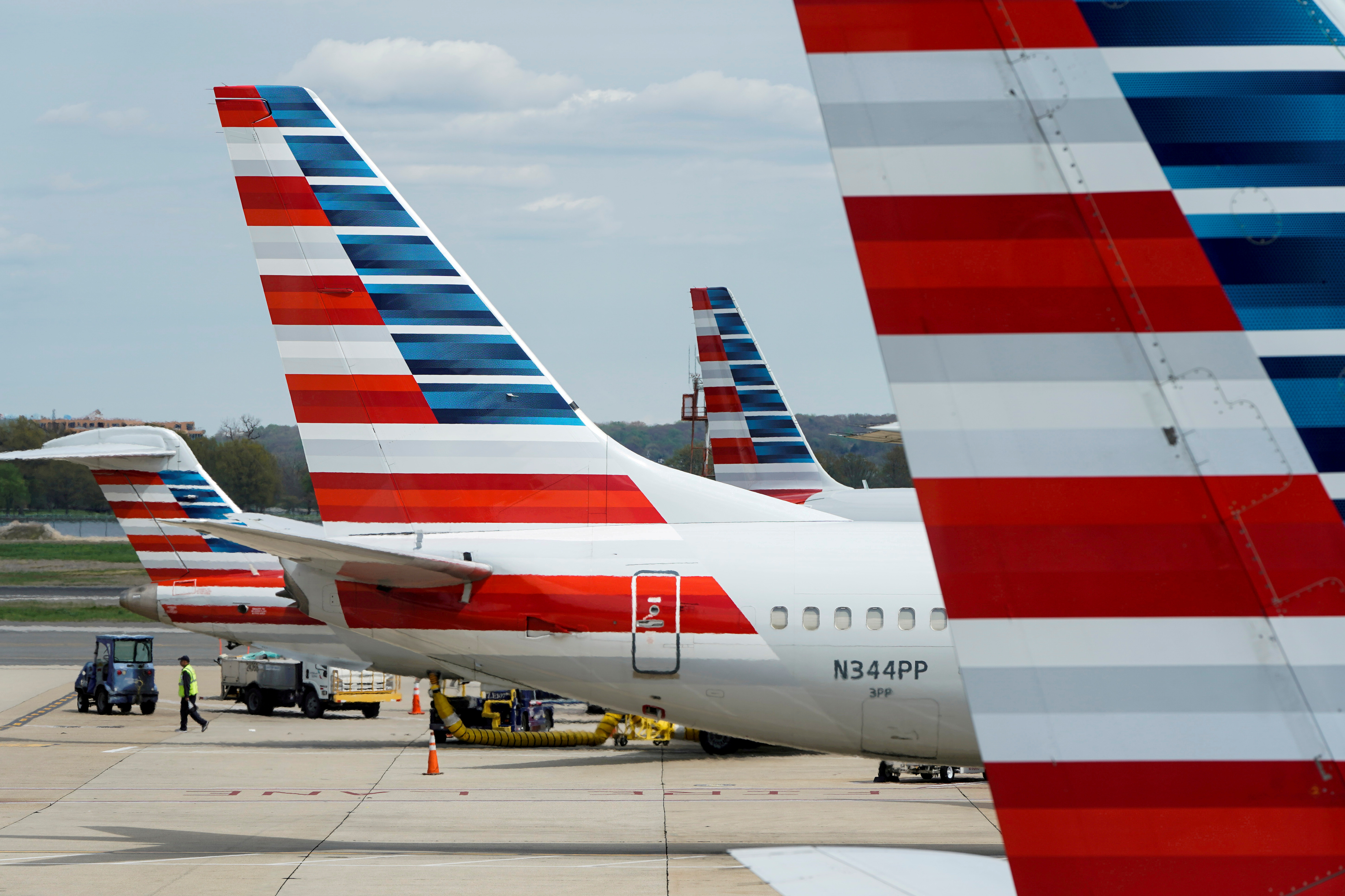 American Airlines confirmó que tendrán vuelos diarios entre Miami y Ezeiza (REUTERS/Joshua Roberts/File Photo)