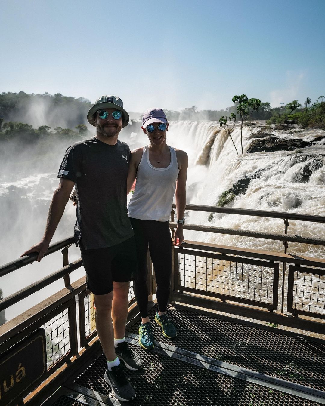 Valtteri Bottas en las Cataratas del Iguazú 