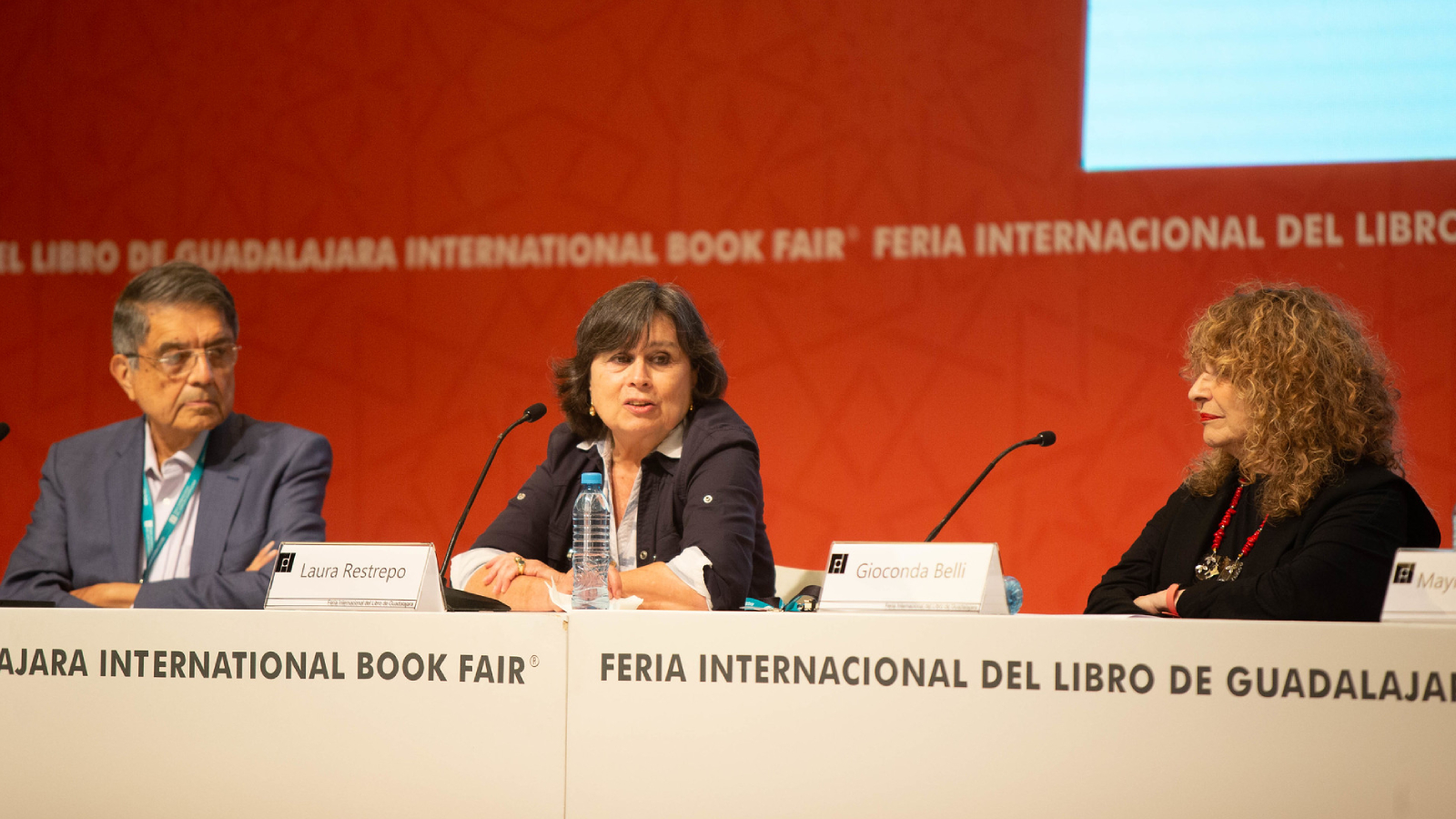 Gioconda Belli, Laura Restrepo y Sergio Ramírez hablan en la FIL sobre cómo es escribir desde el exilio