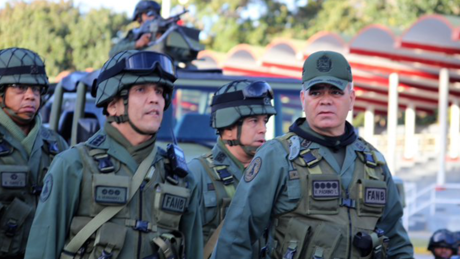 Maduro anunció que habrá un amplio operativo militar para las elecciones parlamentarias 