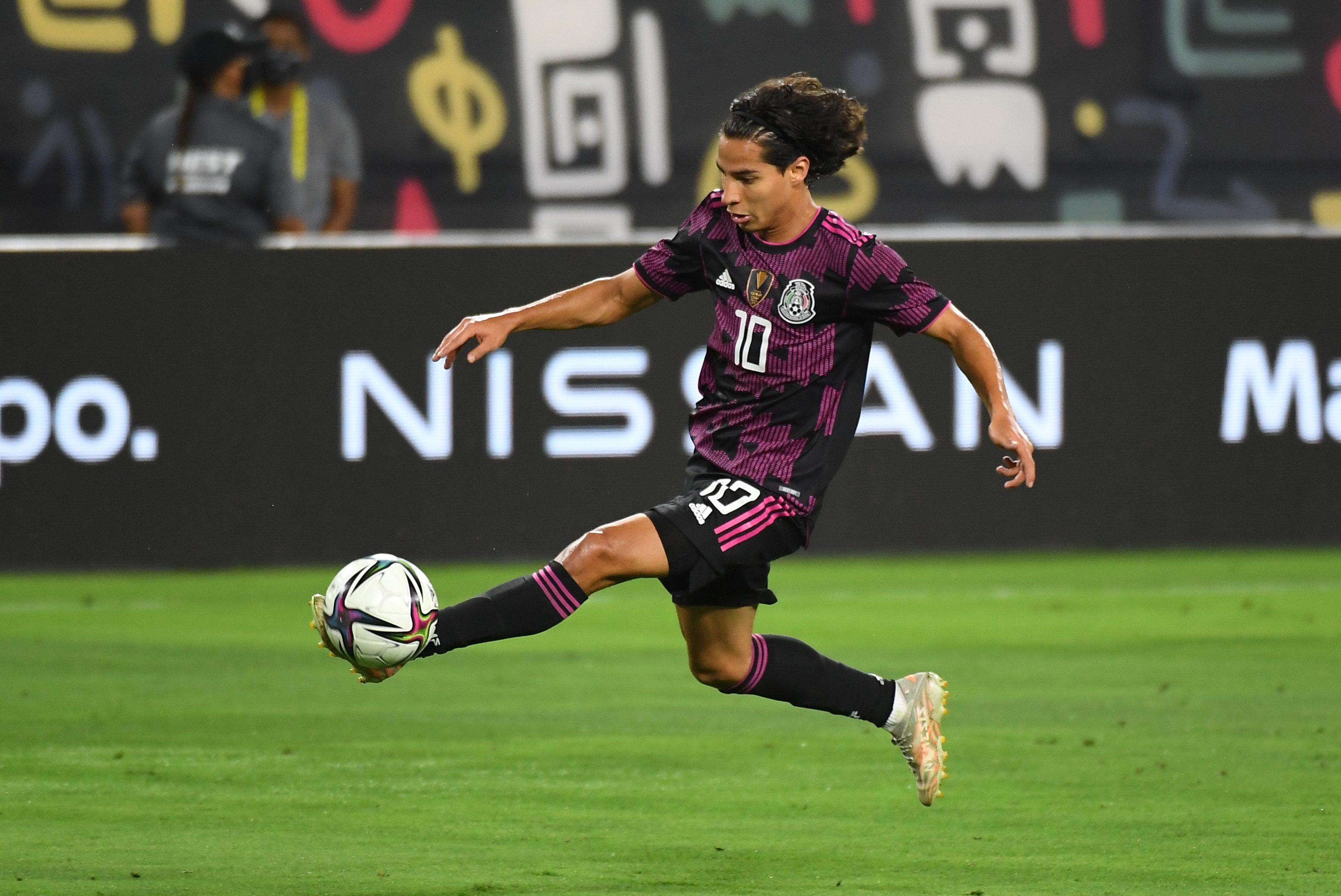 Diego Lainez se quedaría fuera del Mundial de Qatar 2022 (Foto: Christopher Hanewinckel/ USA TODAY Sports)
