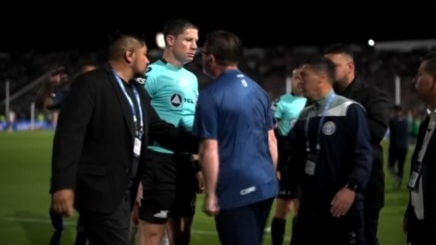 Encontraron asesinada a una mujer en un taller de chapa y pintura y detuvieron a su ex pareja tras una persecución