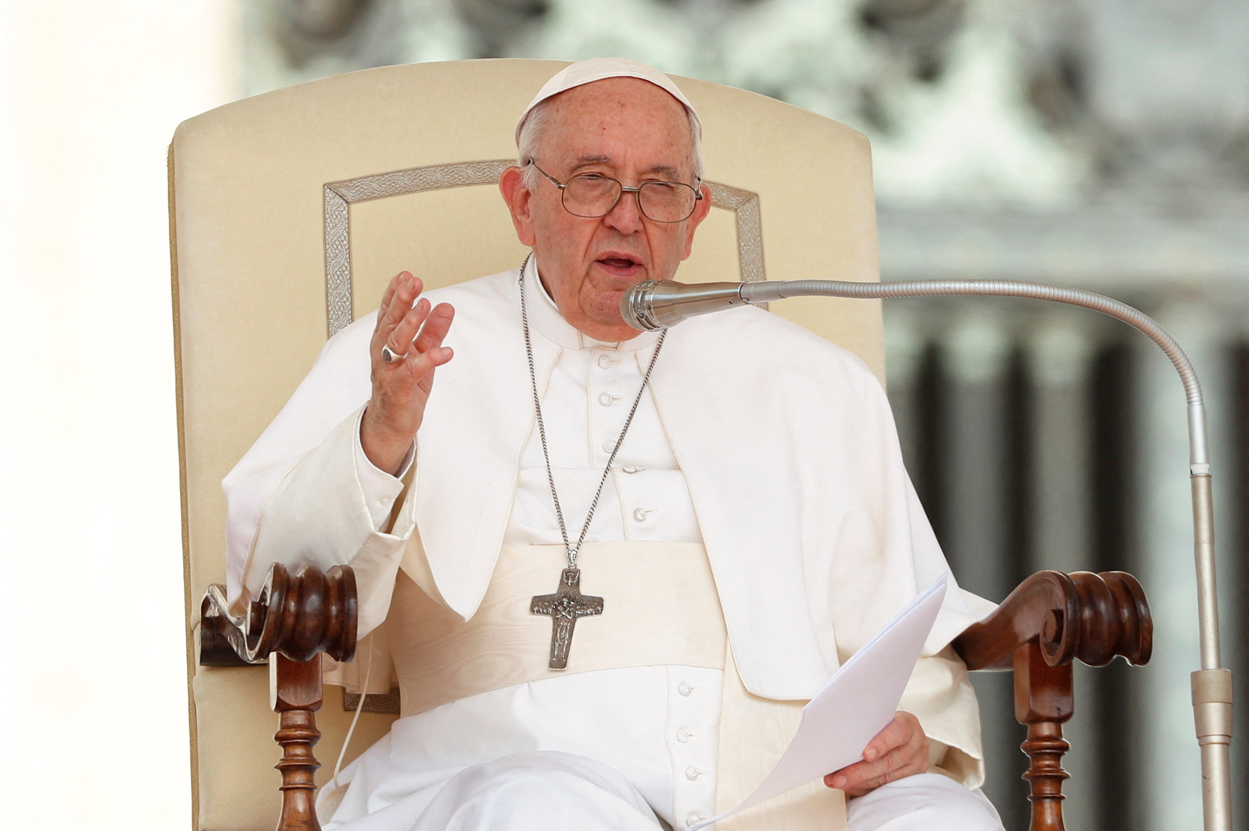 El papa Francisco celebra la audiencia general semanal en el Vaticano el 22 de junio de 2022. REUTERS/Remo Casilli