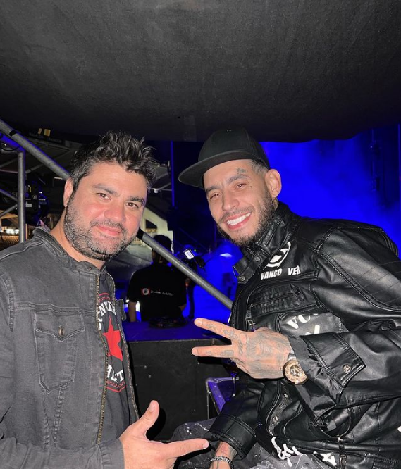 Ulises Bueno y su manager y amigo, Chicho Cappozucca (Instagram)