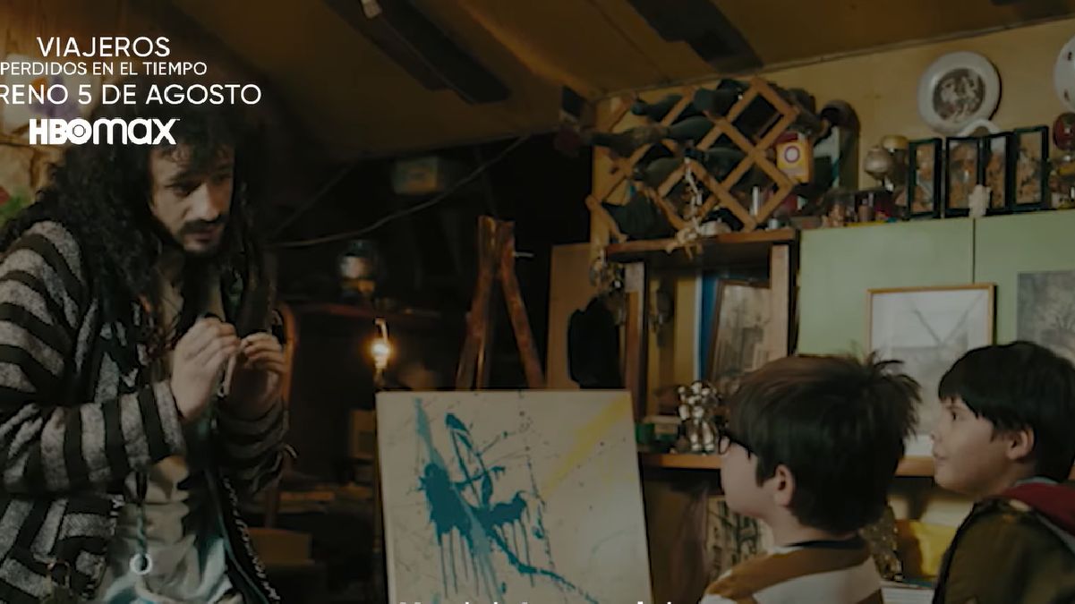 El protagonista cree que ha encontrado a la versión infantil de su progenitor y lo convertirá en su nuevo compañero de aventuras. (HBO Max)