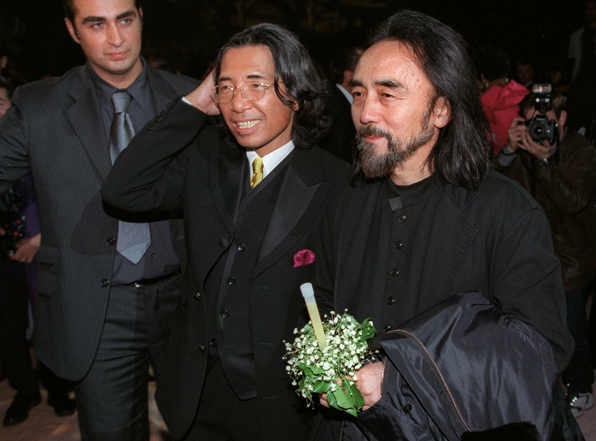 En octubre de 1976, abrió su tienda insignia, llamada Kenzo, en la Place des Victoires, en el inicio de una larga relación con Francia (Photo by Thomas COEX / AFP)