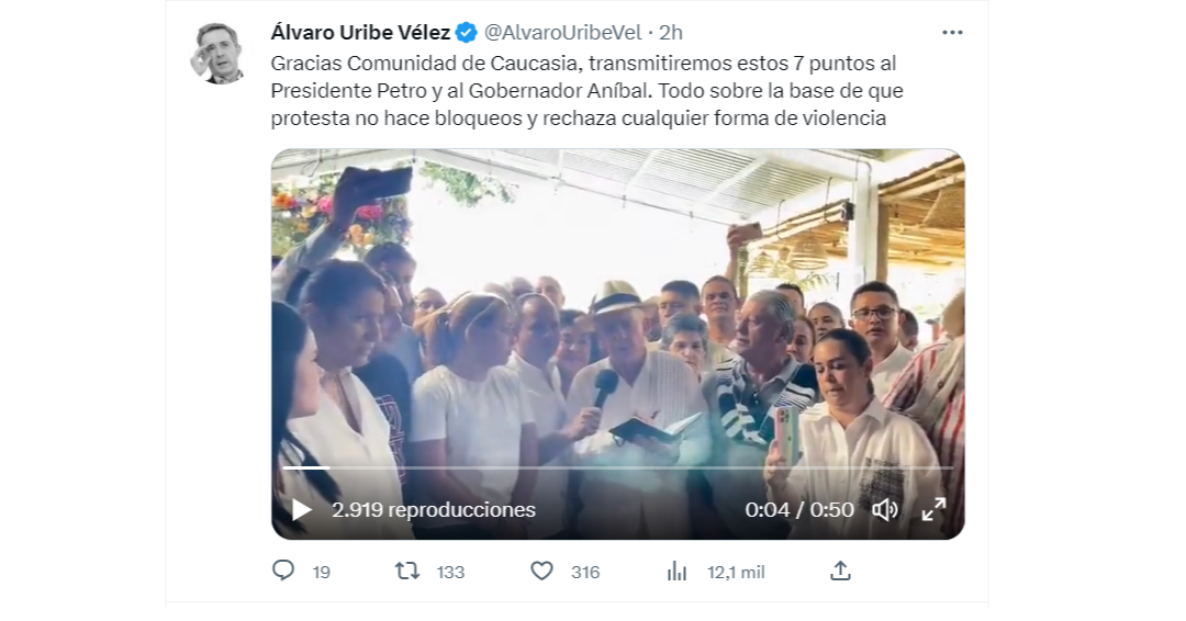 Expresidente Uribe anunció entrega de siete puntos para solucionar el paro minero al Gobierno nacional. Créditos: @AlvaroUribeVel/Twitter