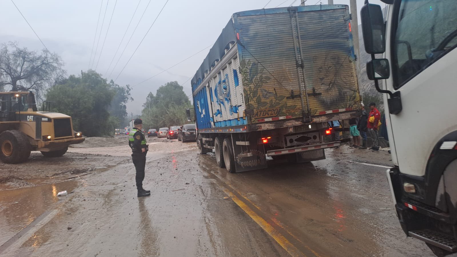 Vías Bloqueadas Por Huaicos 108 Carreteras Con Tránsito Restringido En 18 Regiones Afectadas 2252