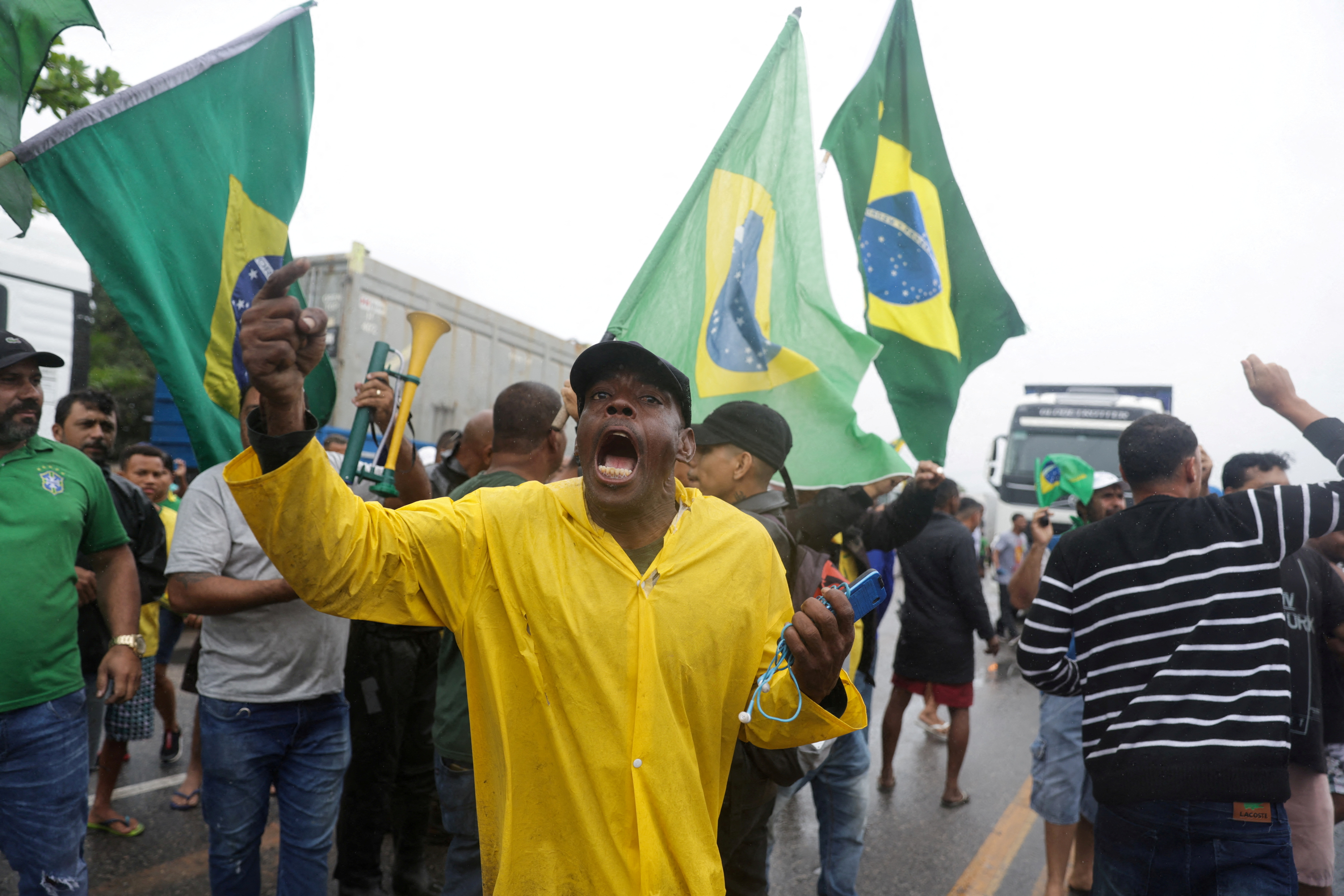 Protestas de bolsonaristas en Itaborai, Río de Janeiro (Reuters/Pilar Olivares)