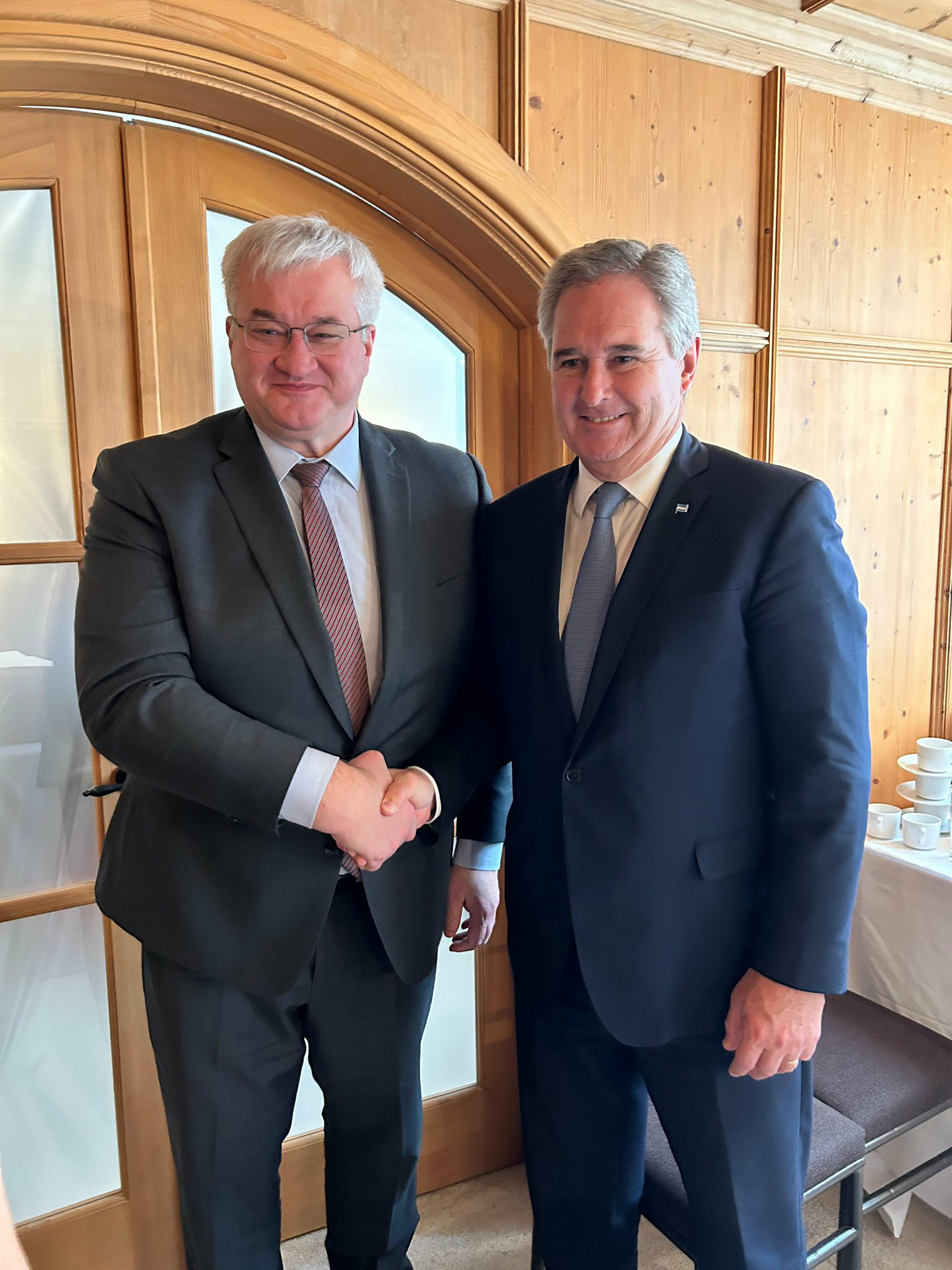 Beijing advirtió que si EEUU “cruza la línea roja de China” sobre Taiwán podría provocar una confrontación entre ambos países