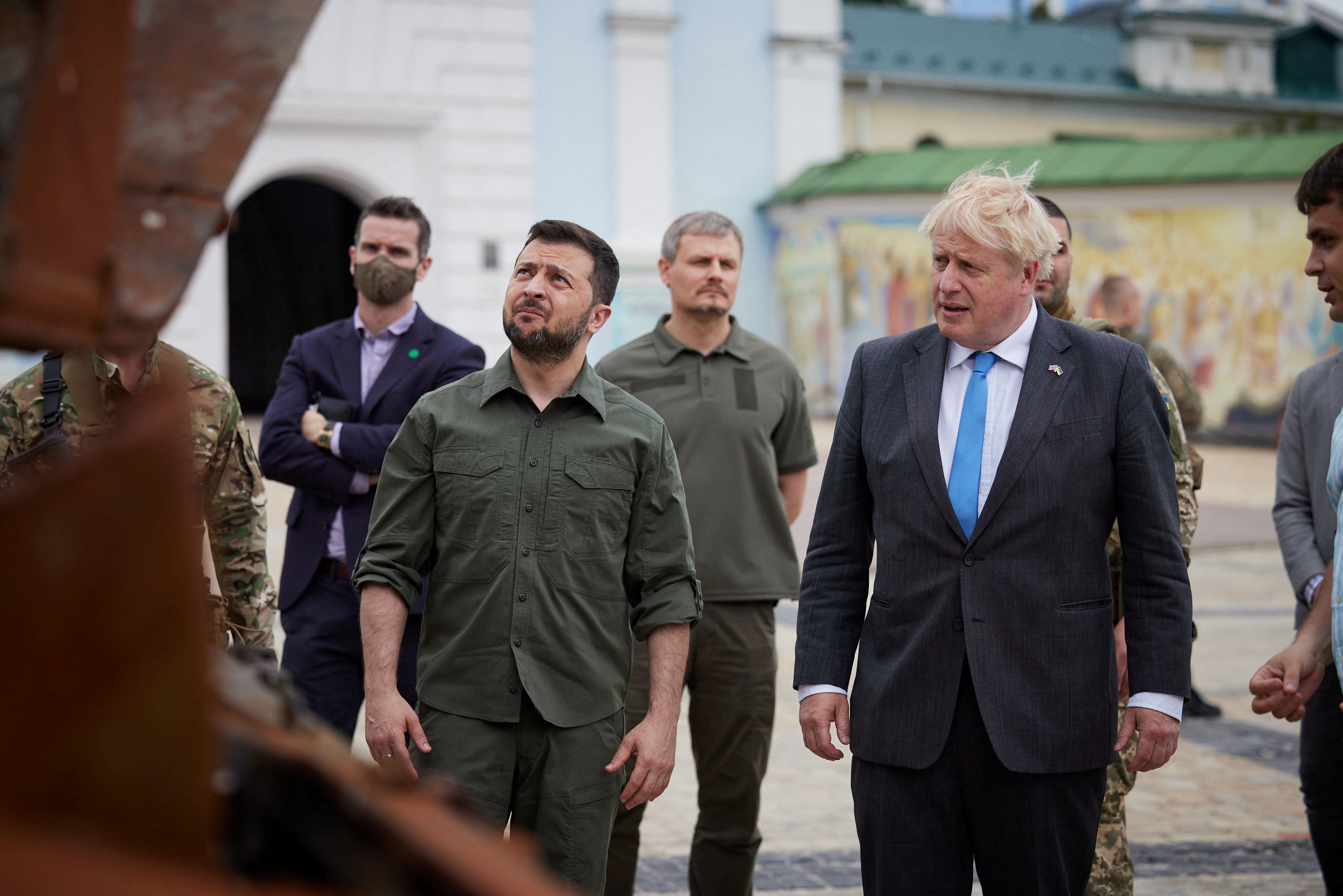 El presidente ucraniano Volodimir Zelensky y el primer ministro británico Boris Johnson en Kiev (Ukrainian Presidential Press Service/Handout via REUTERS)