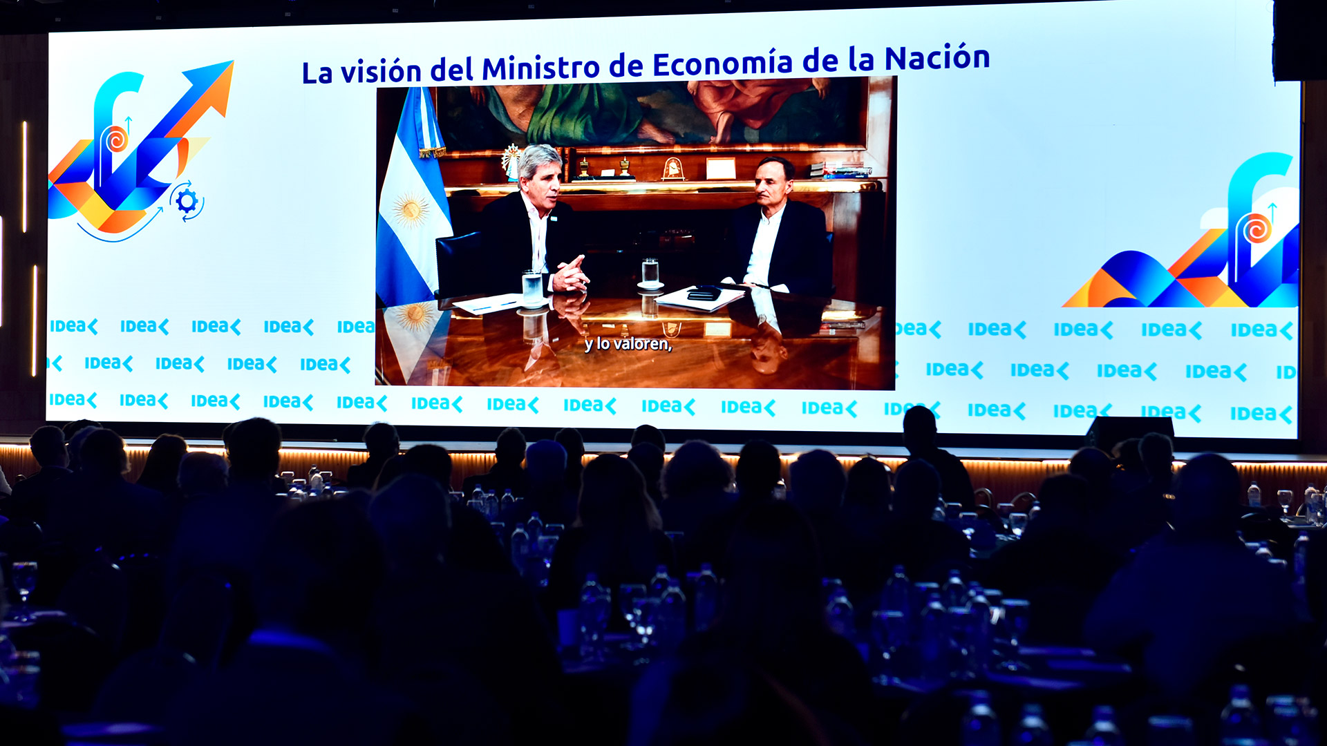 Caputo habló ante los empresarios de IDEA: descartó devaluar y anticipó el plan económico si Milei es reelecto