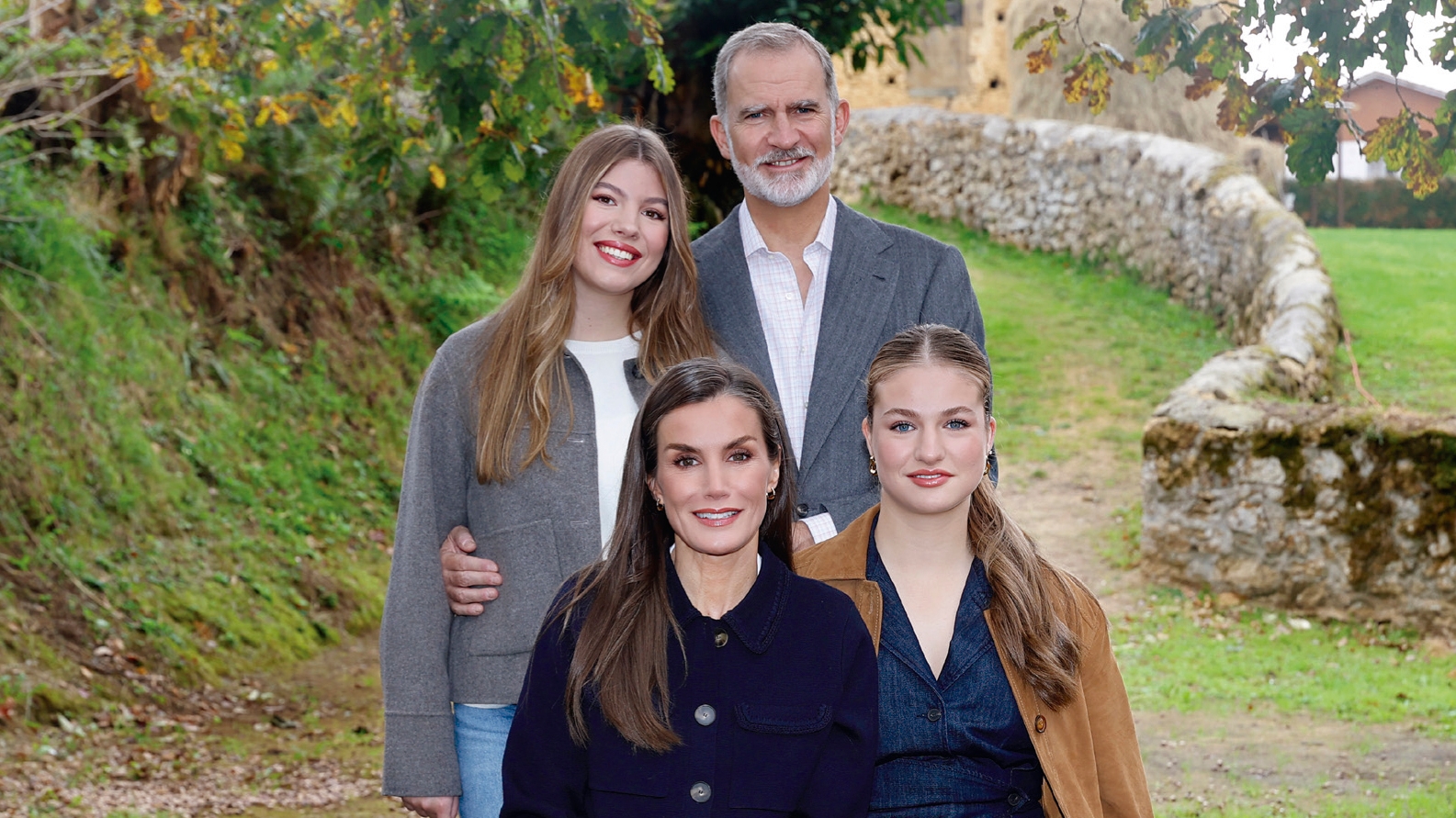 Así es la cena de Nochebuena de los reyes Felipe y Letizia en Zarzuela: el  menú tradicional que se repite cada año - Infobae