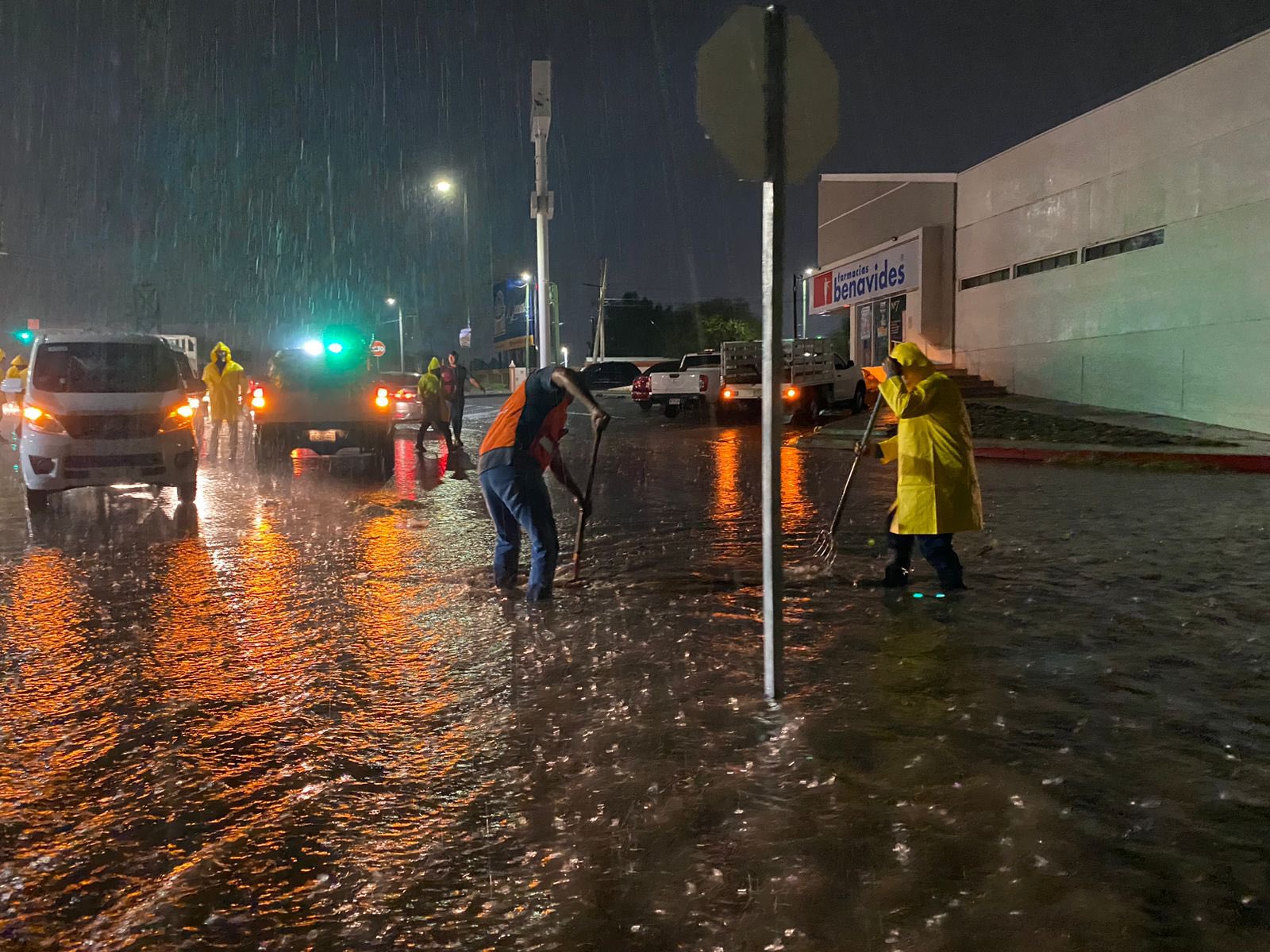 Cfe Fuertes Lluvias En Sonora Y Sinaloa Han Afectado A Más De 100 Mil Usuarios Del Servicio 7290