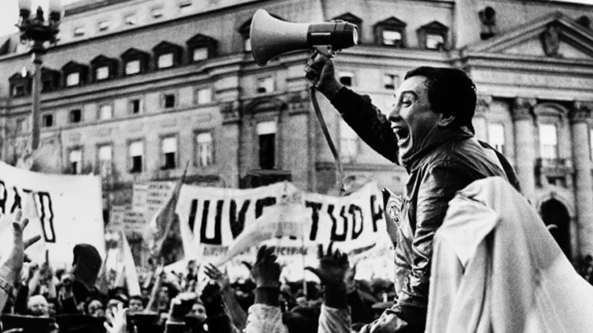 La masiva marcha que lideró Saúl Ubaldini y fue el primer desafío al poder de la dictadura militar