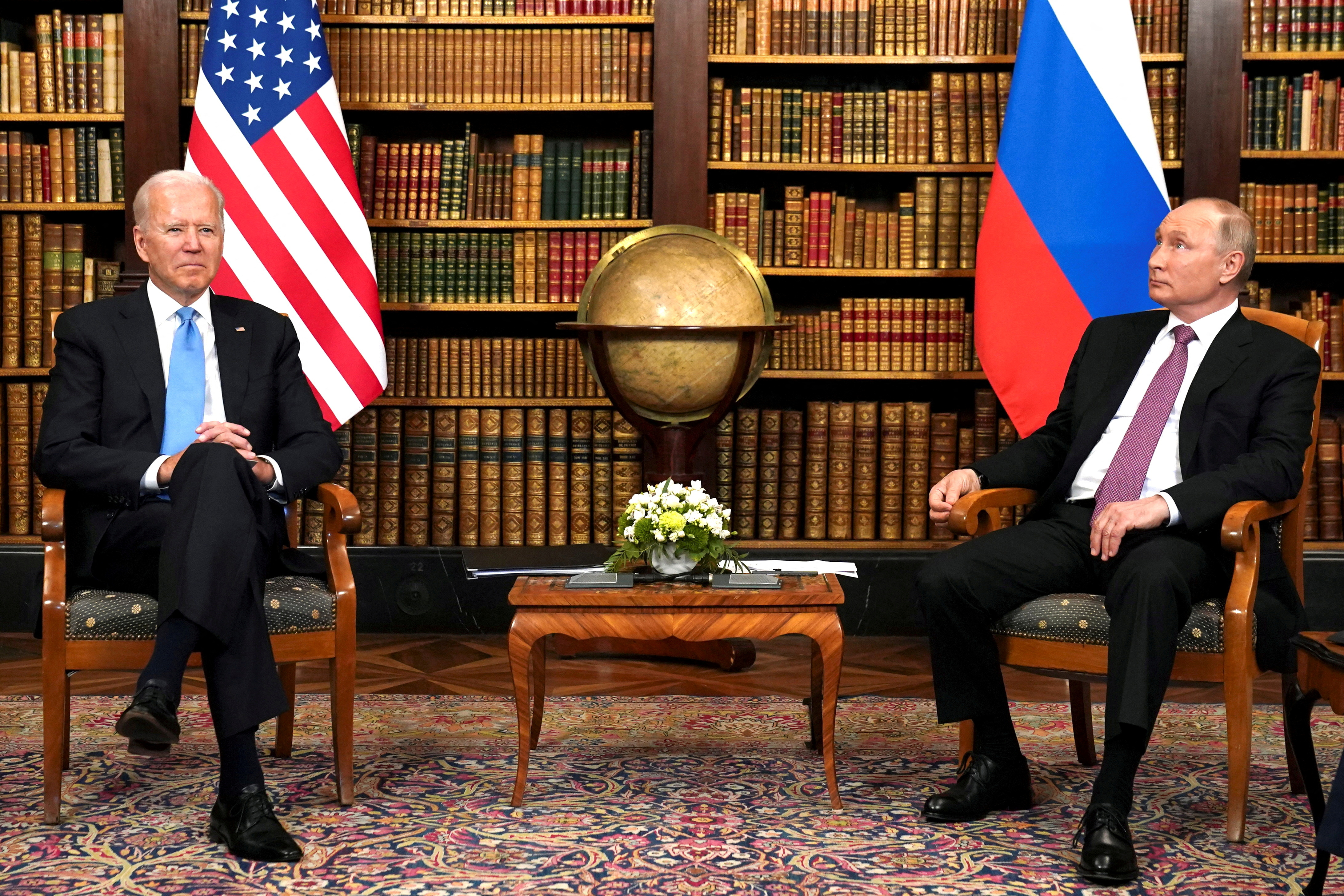 US President Joe Biden and Russia's President Vladimir Putin meet for the US-Russia summit at Villa La Grange in Geneva, Switzerland June 16, 2021. REUTERS/Kevin Lamarque/File