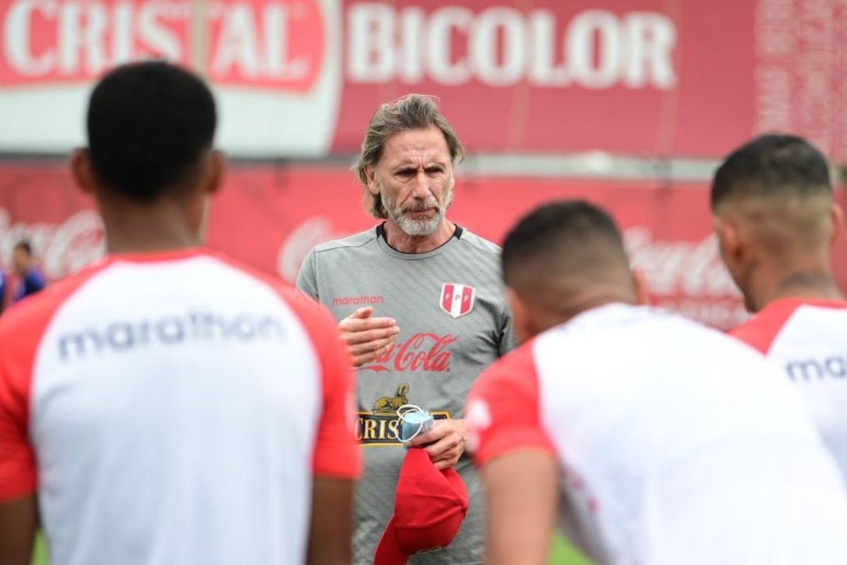 Ricardo Gareca llegó a la dirección de la selección de Perú en el 2015. Foto: FPF.