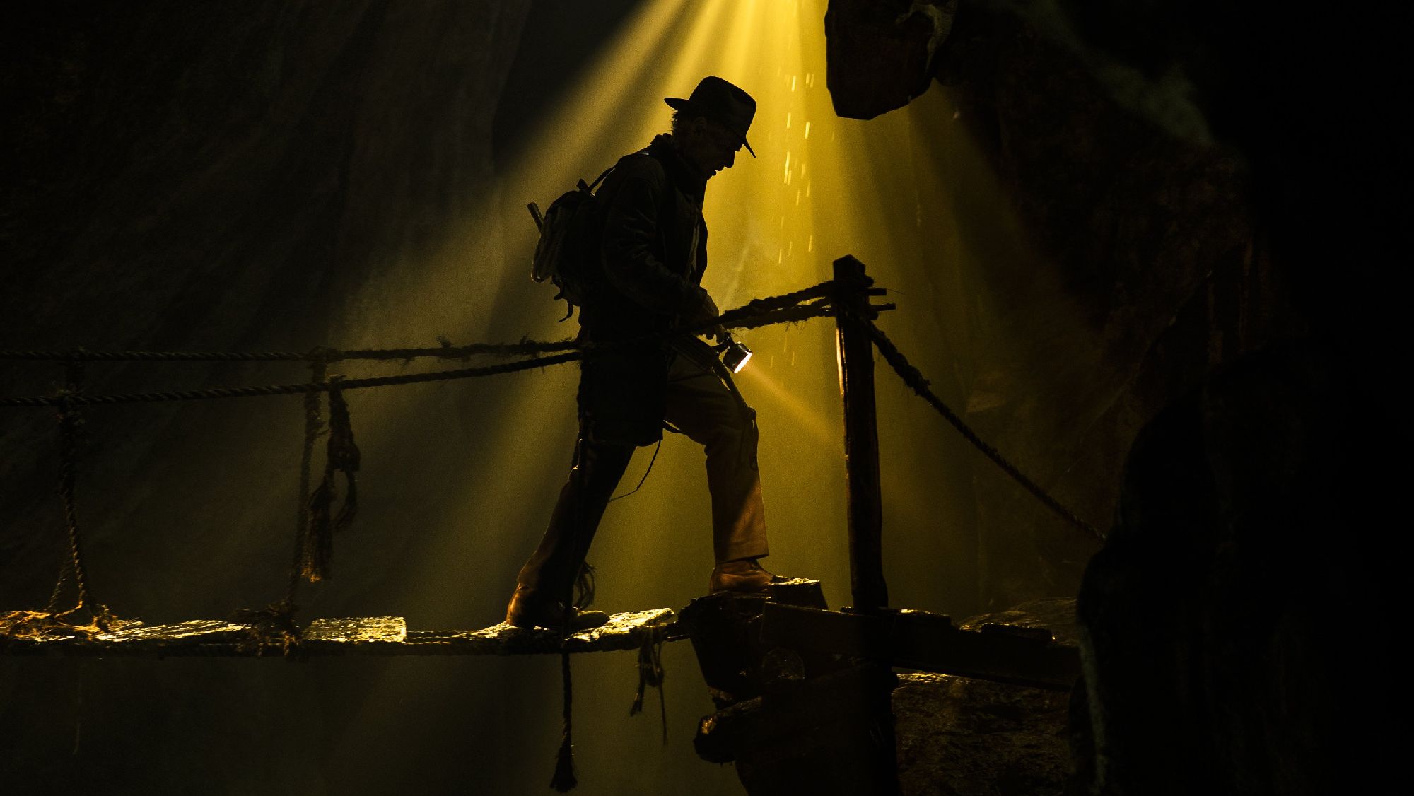La primera imagen de la quinta entrega de "Indiana Jones". (Disney Plus)