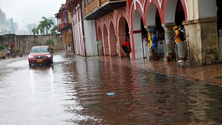 Colombia se mantiene en alerta por el ciclón tropical que podría afectar la costa norte del país