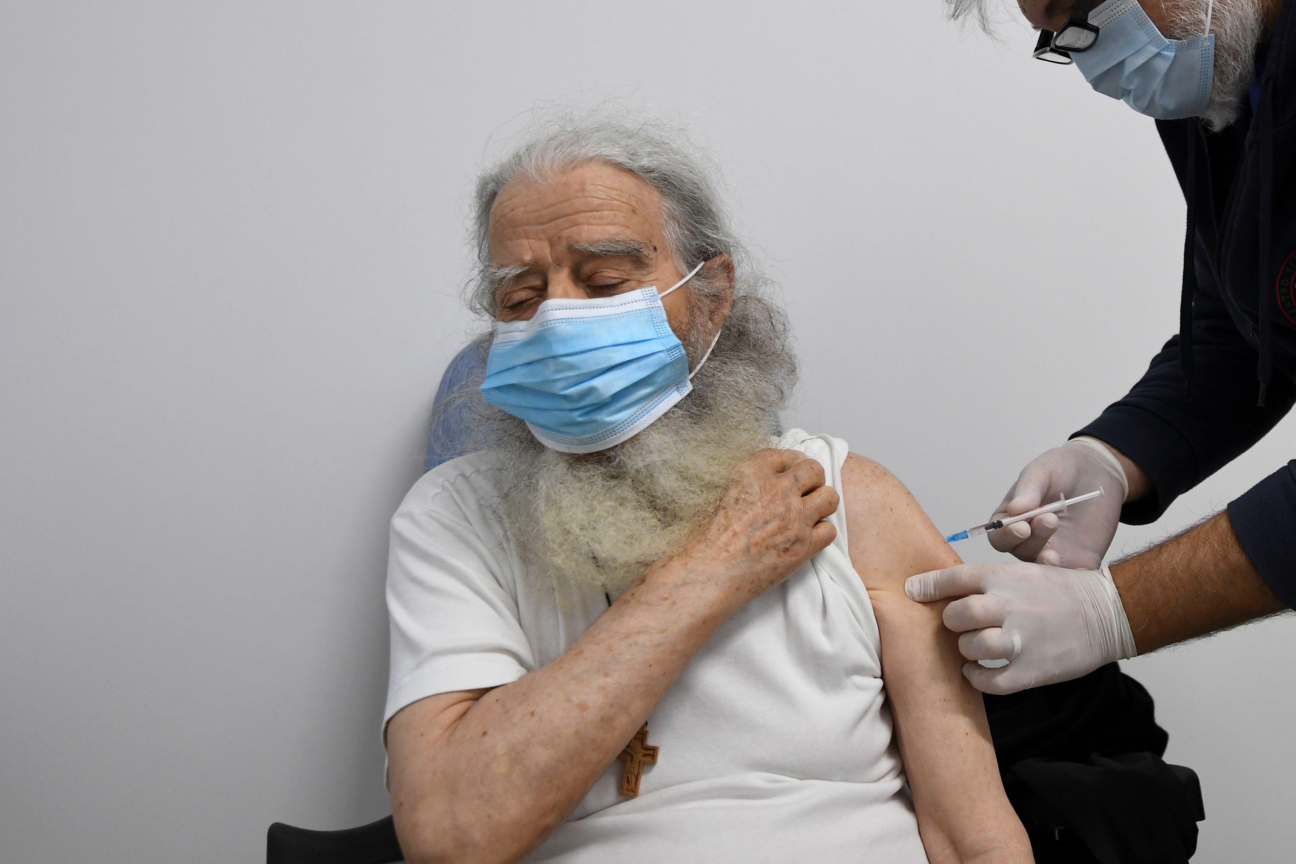 Vacunación en Monte Athos, Grecia (Reuters)