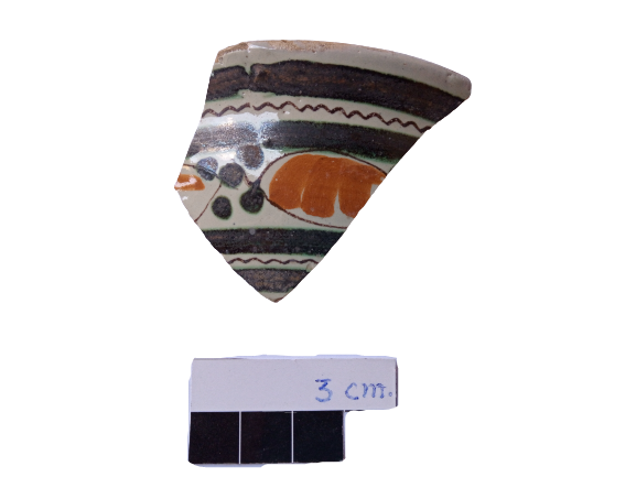 En una letrina fueron halladas diversas piezas de cerámica (INAH)