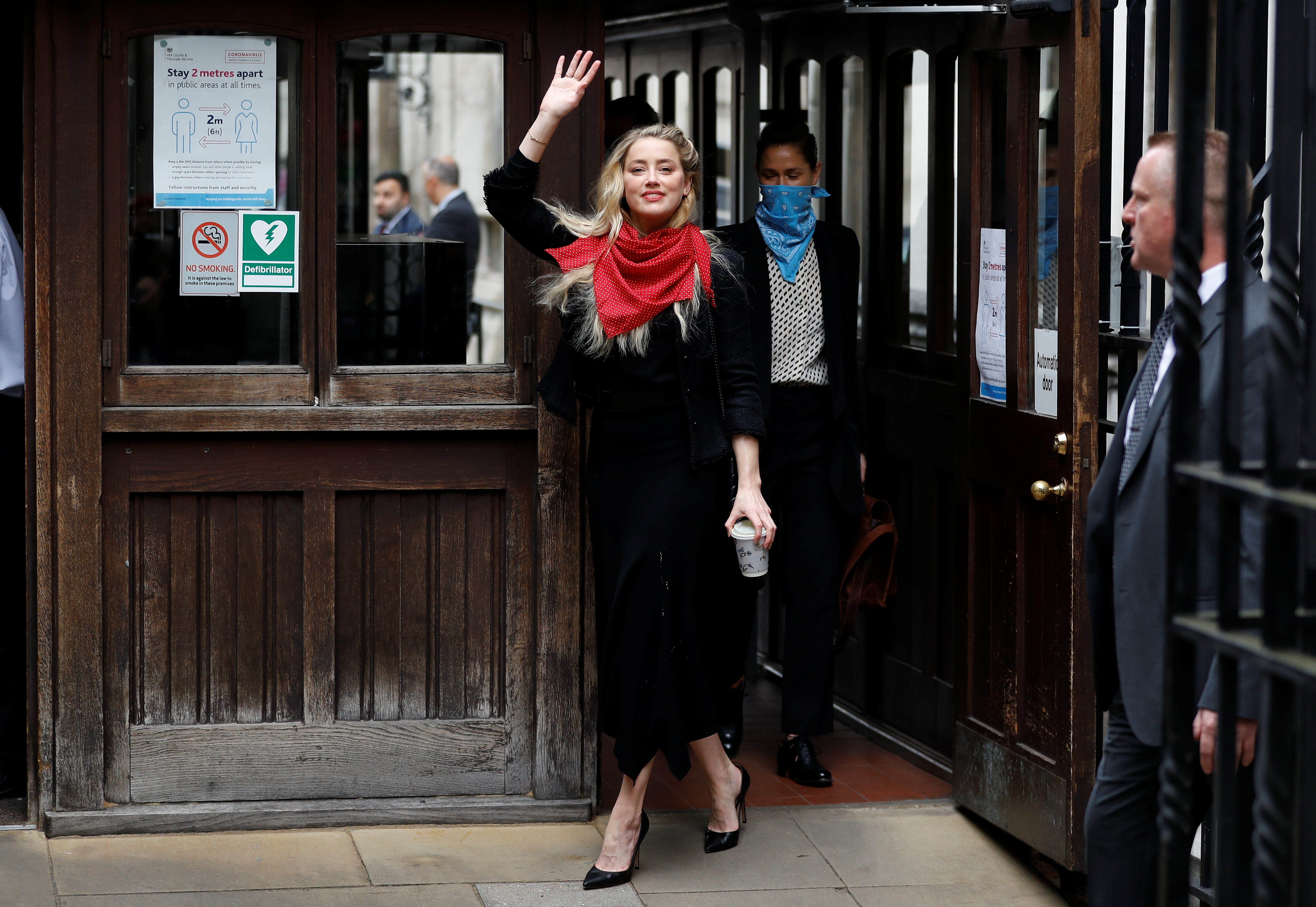 La actriz Amber Heard a su llegada a la corte en Londres este jueves 23 de julio Foto: REUTERS/Peter Nicholls