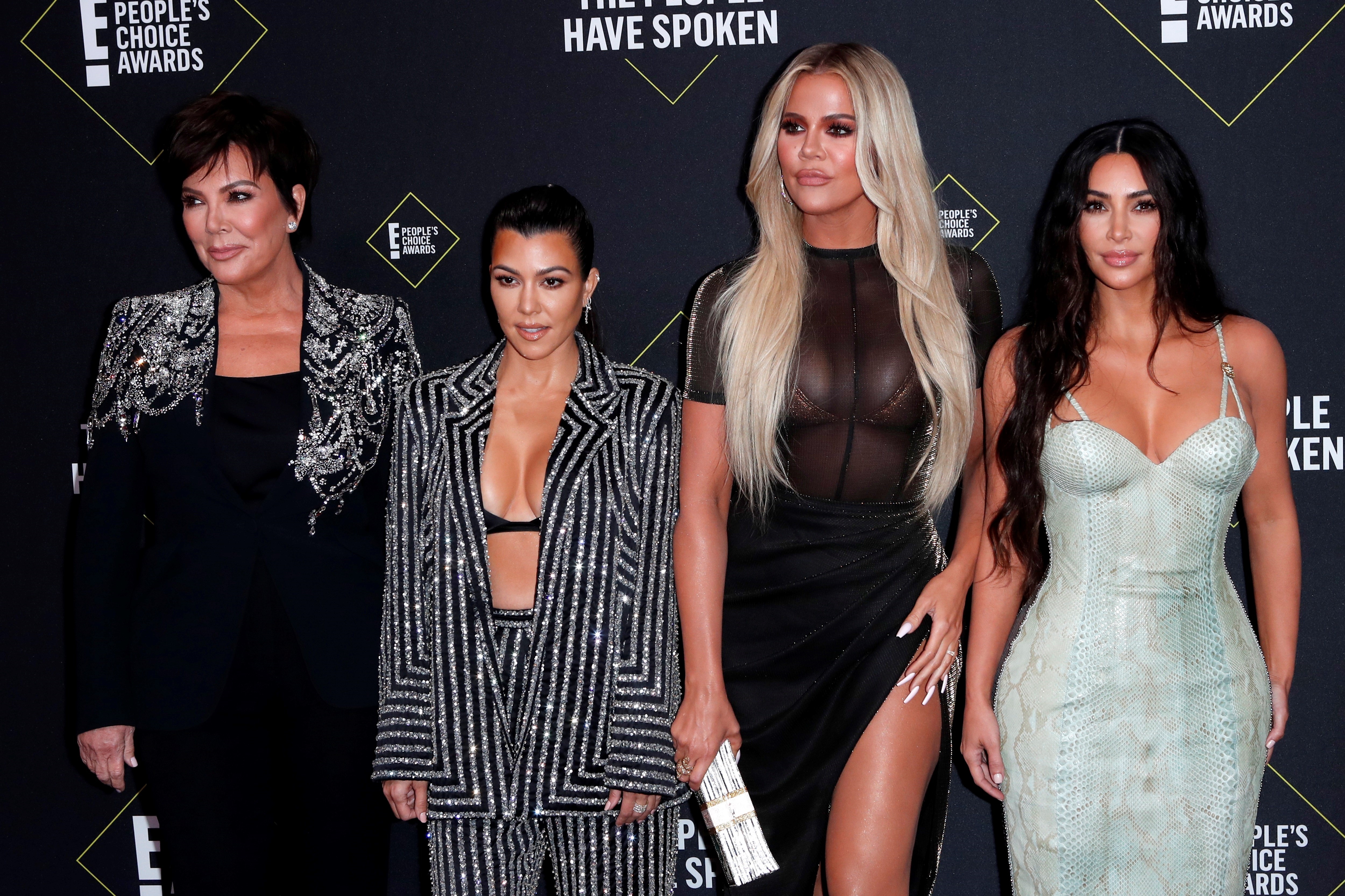 Kris Jenner, Kourtney Kardashian, Khloe Kardashian y Kim Kardashian West (EFE)
