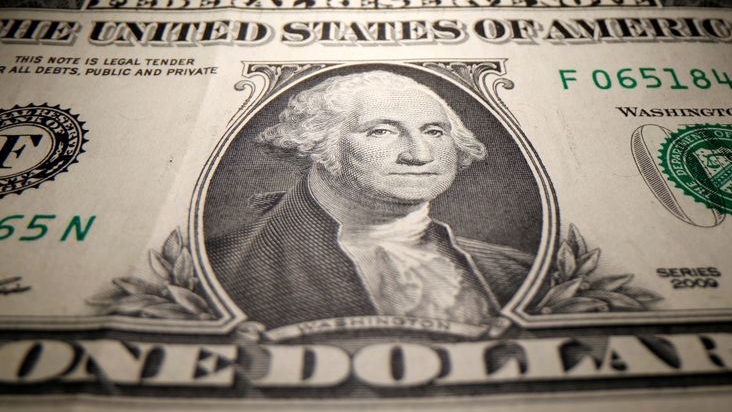 El dólar libre mantiene una ganancia de 124% en 2020. (Reuters)
