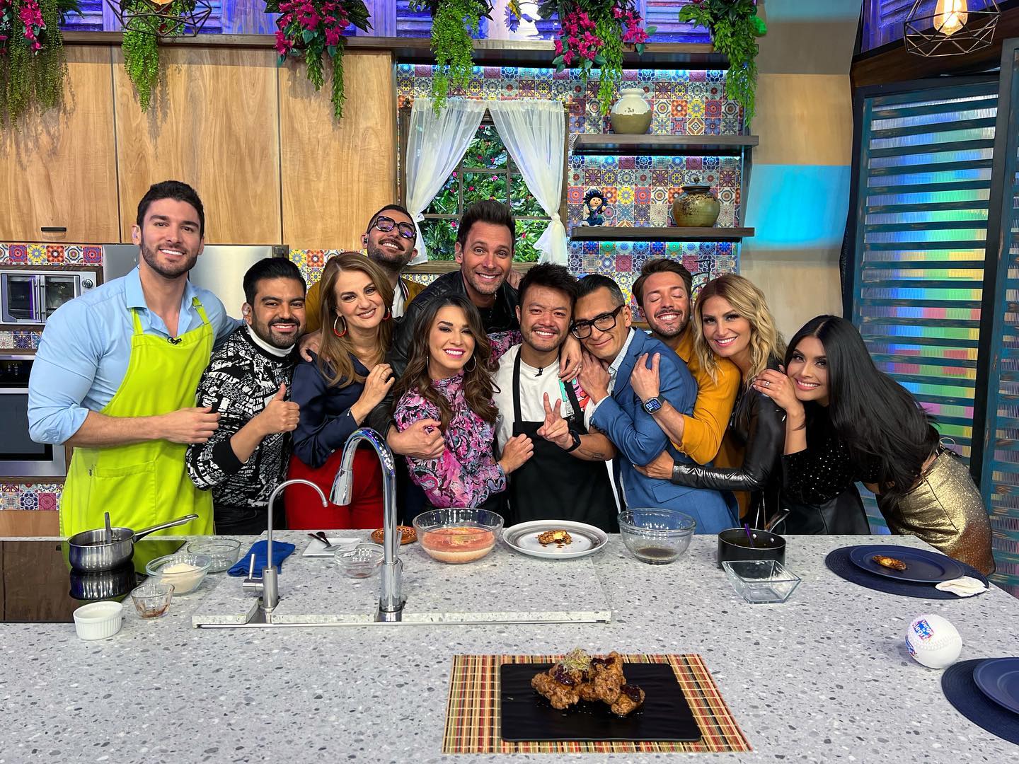Users of social networks pointed out that Venga la Alegría invited Norma Lizbeth's family to obtain more ratings (Facebook/vengalalegria)