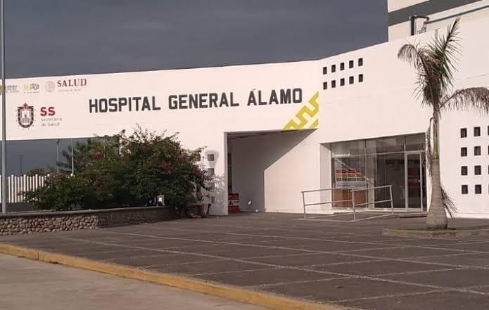 Los adolescentes afectados fueron ingresados al Hospital General Álamos (Foto: Facebook)