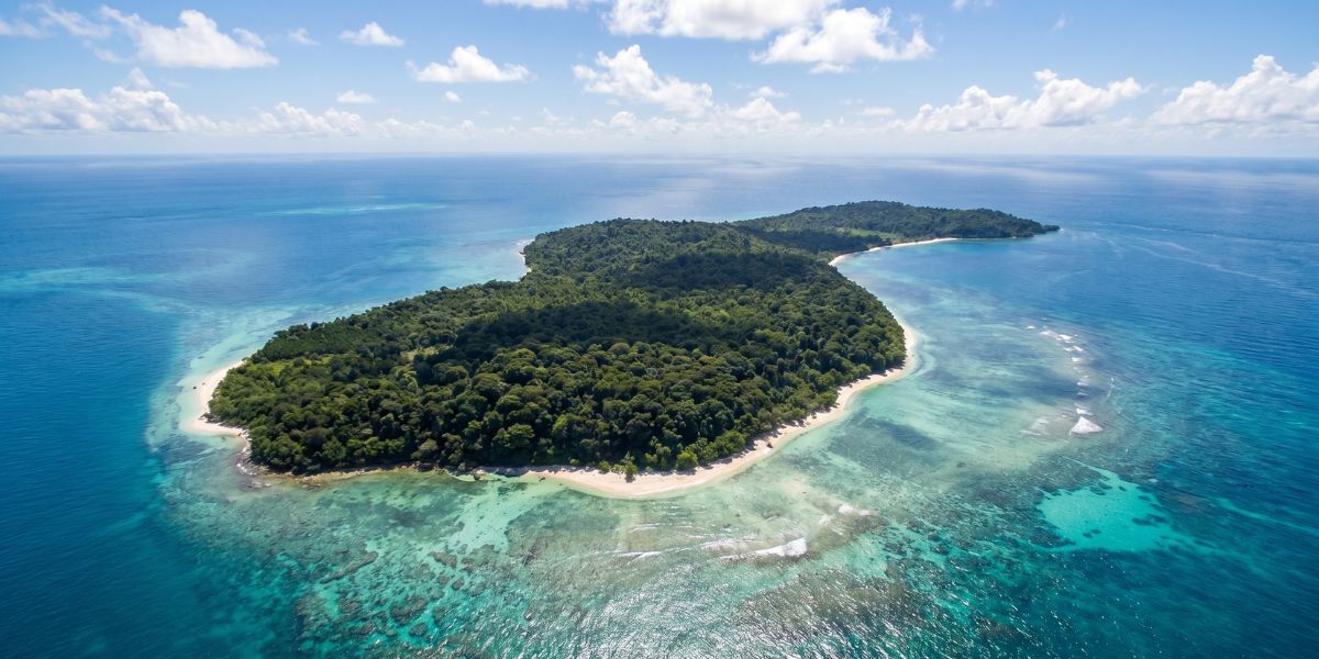 Pulau Tiga: la isla que cambi&oacute; para siempre gracias a un reality show
