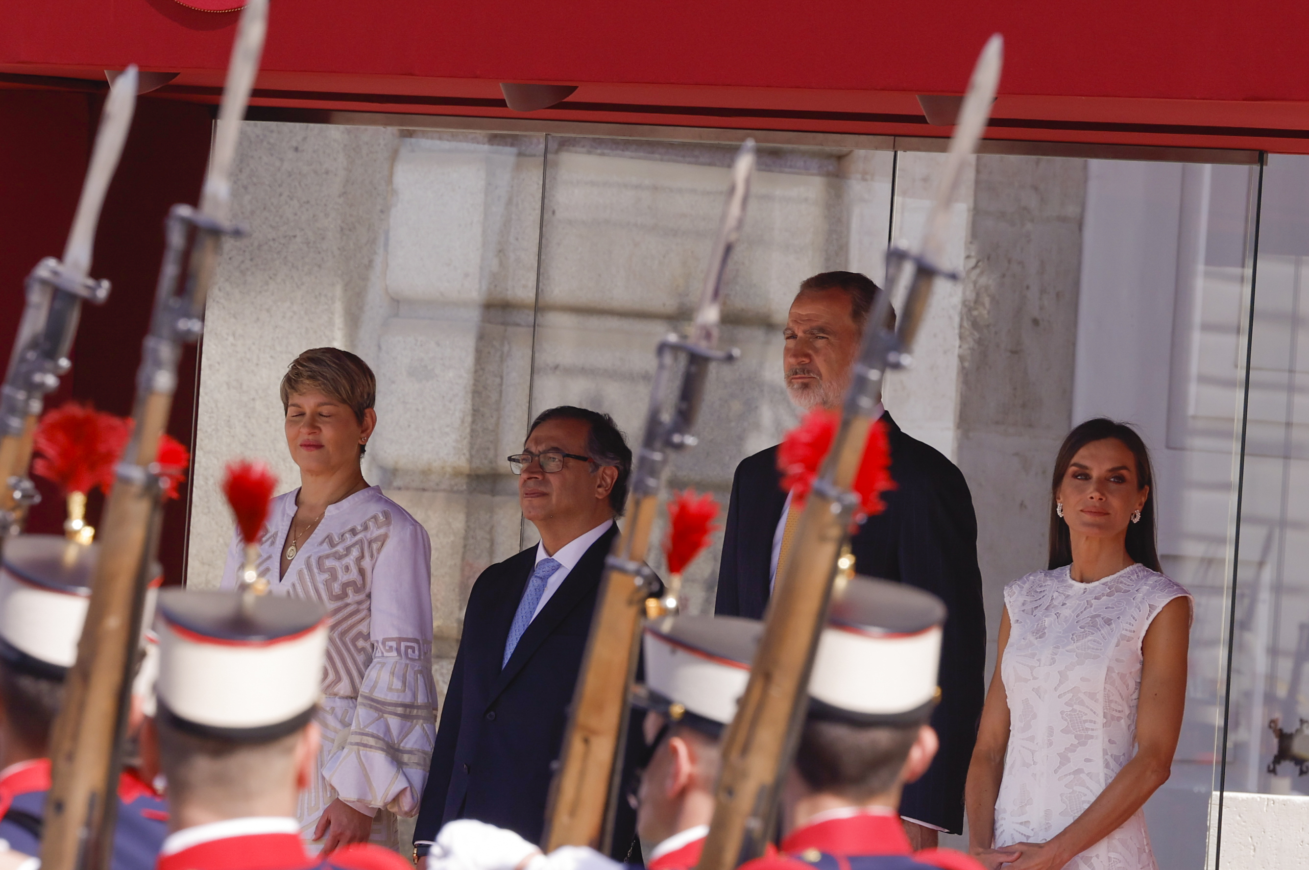 Gustavo Petro junto a su esposa y los reyes de España. (Juanjo Guillén/EFE)