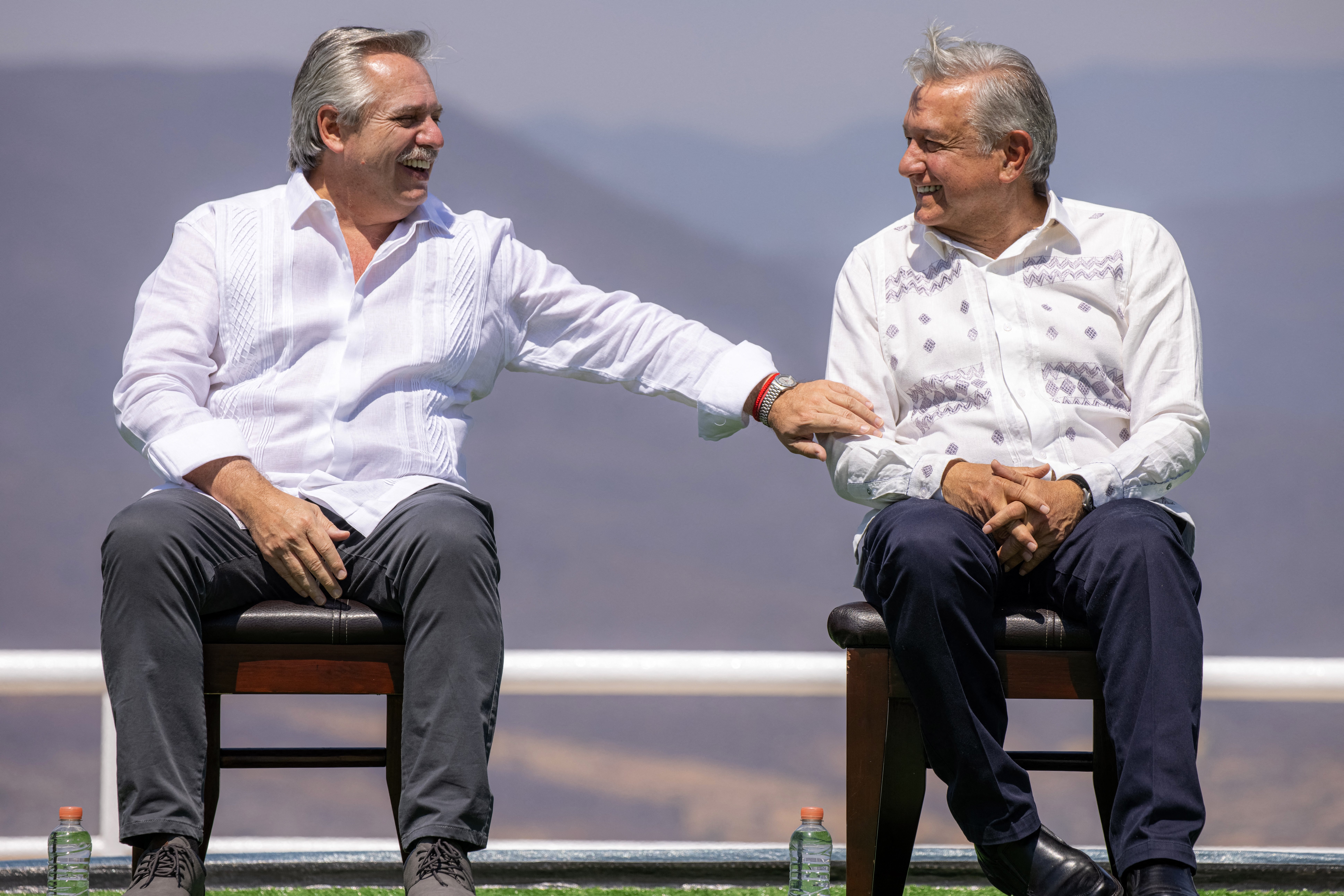 Alberto Fernandez y Andres Manuel Lopez Obrador durante su último encuentro oficial en México