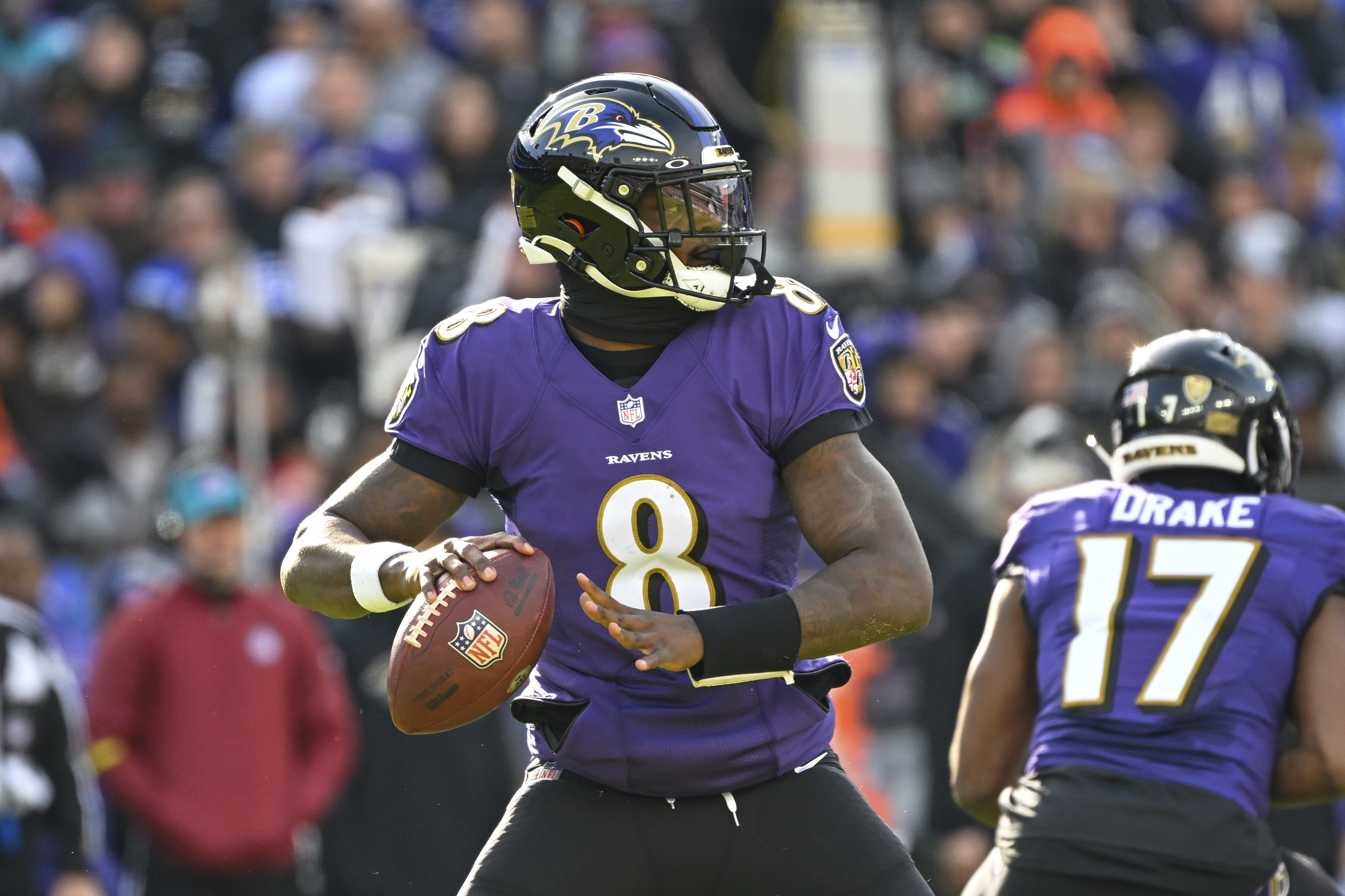 Lamar Jackson, quarterback de los Ravens de Baltimore, el mejor remunerado de la NFL (AP Foto/Terrance Williams, archivo)