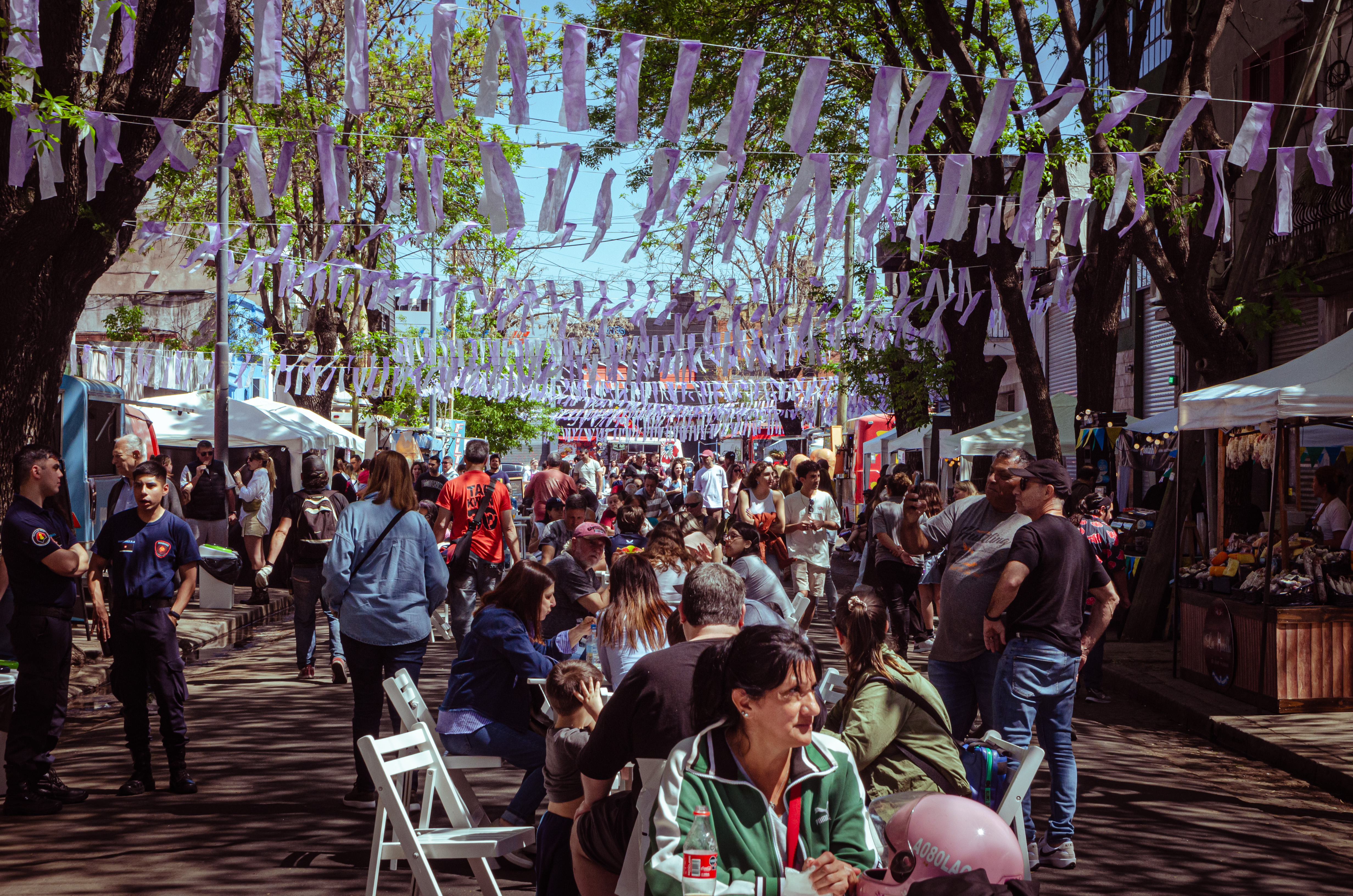 La feria "Leer y Comer" llega a su edición 19: literatura, longevidad, sueño, finanzas y fútbol, en dos días gratuitos en Chacarita
