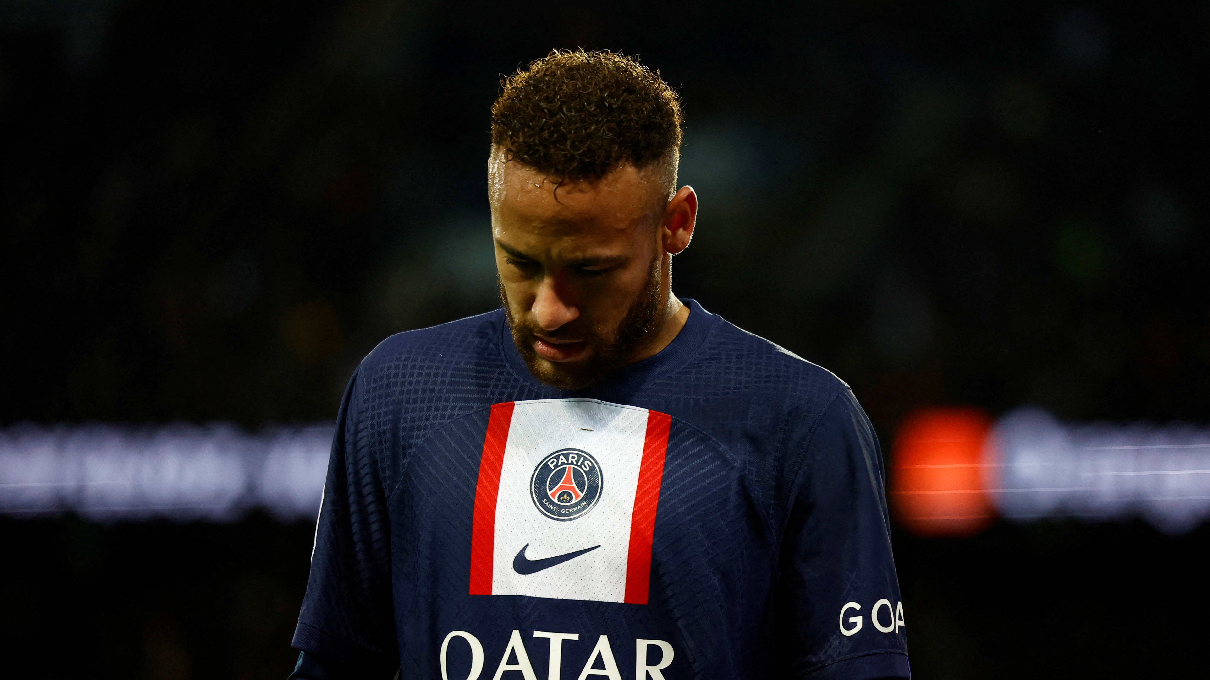 Soccer Football - Ligue 1 - Paris St Germain v RC Strasbourg - Parc des Princes, Paris, France - December 28, 2022 Paris St Germain's Neymar reacts after being sent off REUTERS/Sarah Meyssonnier