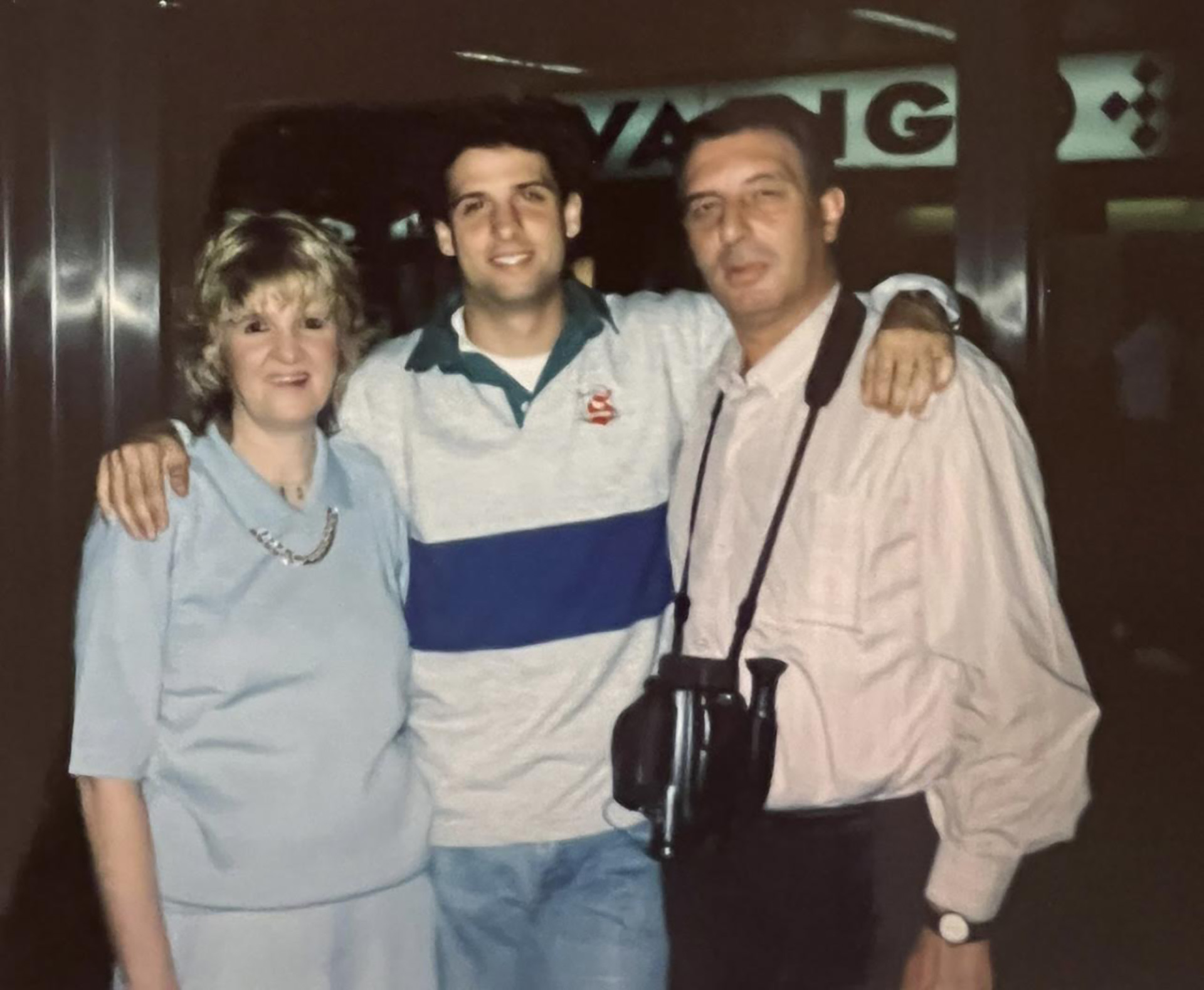 José María Listorti y sus padres, María Adela (Chichita) y José Miguel