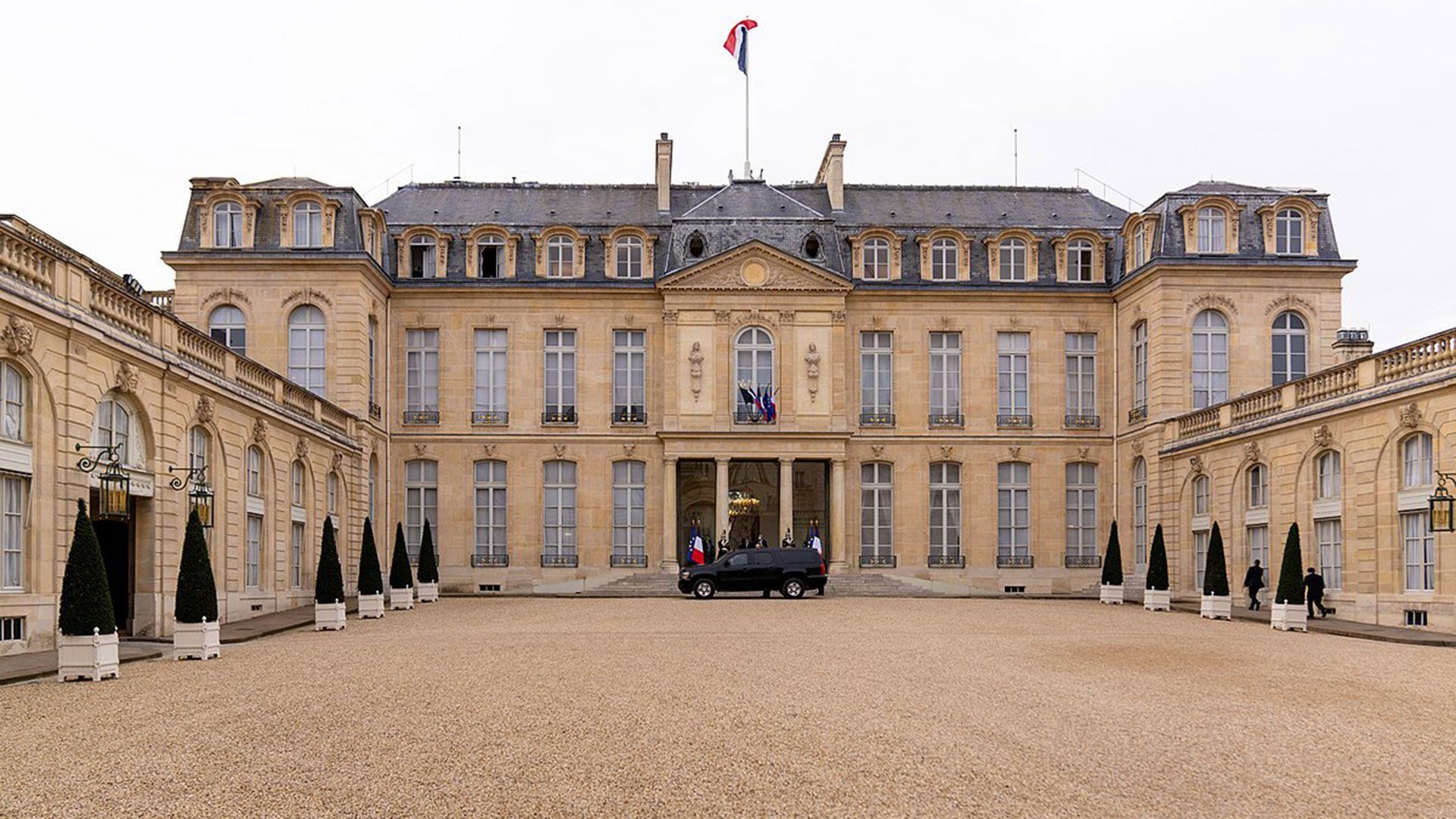La presunta agresión tuvo lugar el pasado mes de julio tras una recepción de despedida de un general a la que asistió el presidente Emmanuel Macron en el Palacio del Elíseo