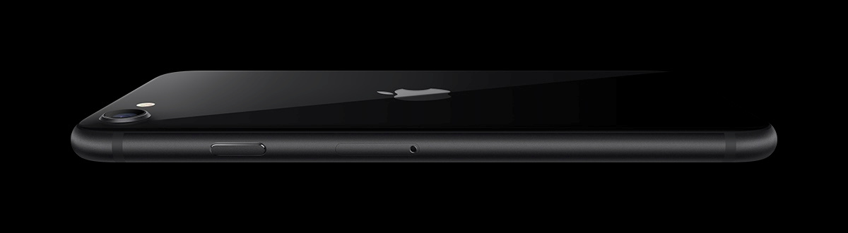 El iPhone SE 2, un modelo más económico con detalles premium que se presentó este año. (Courtesy Apple Inc/Handout via REUTERS)