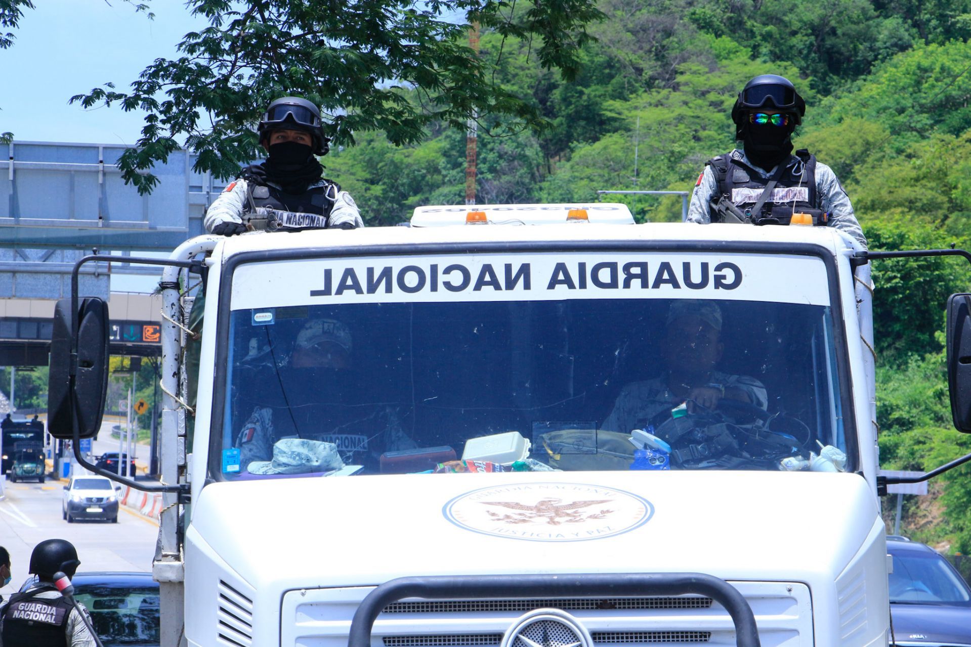 La Guardia Nacional persiguió al camión que evadió un filtro de vigilancia
(FOTO: CARLOS ALBERTO CARBAJAL/CUARTOSCURO)